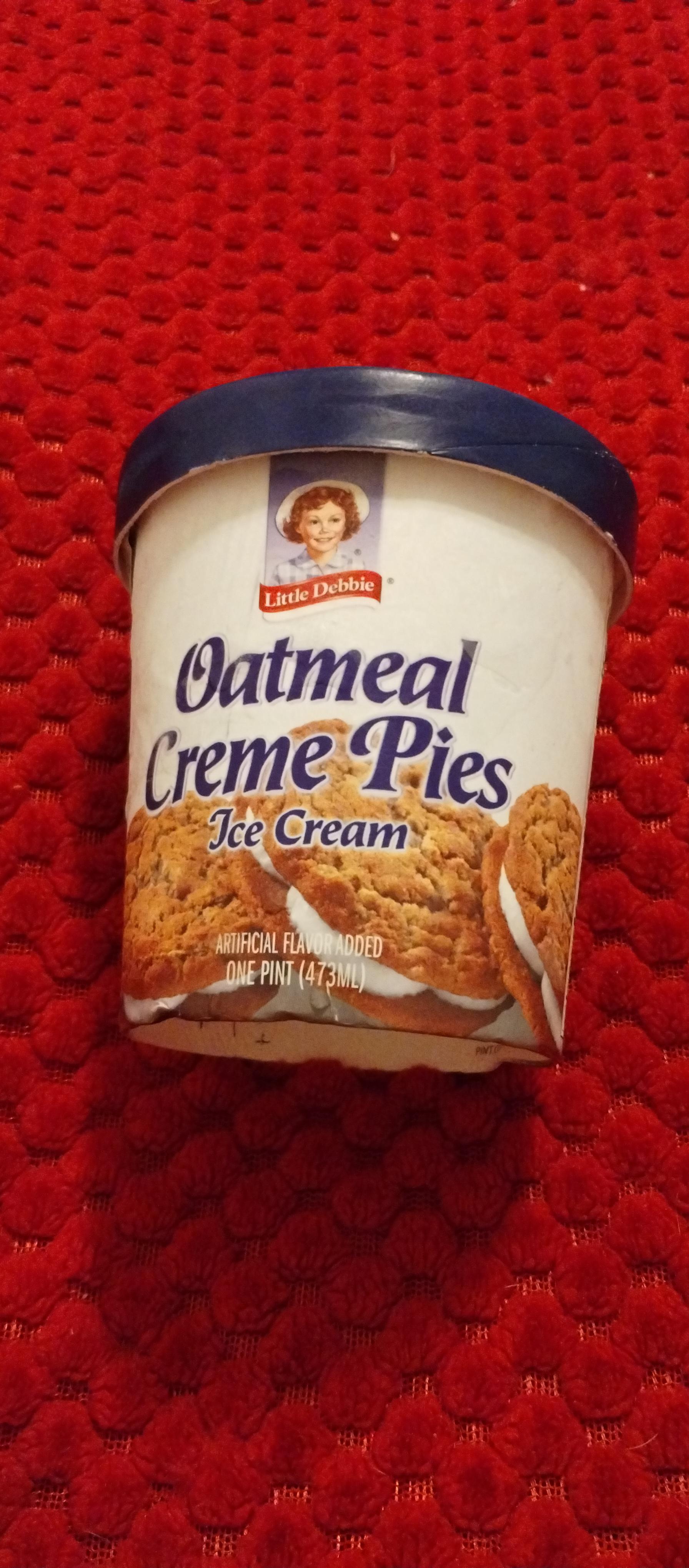 Little Debbie Oatmeal Cream Pie Ice cream r/junkfoodfinds