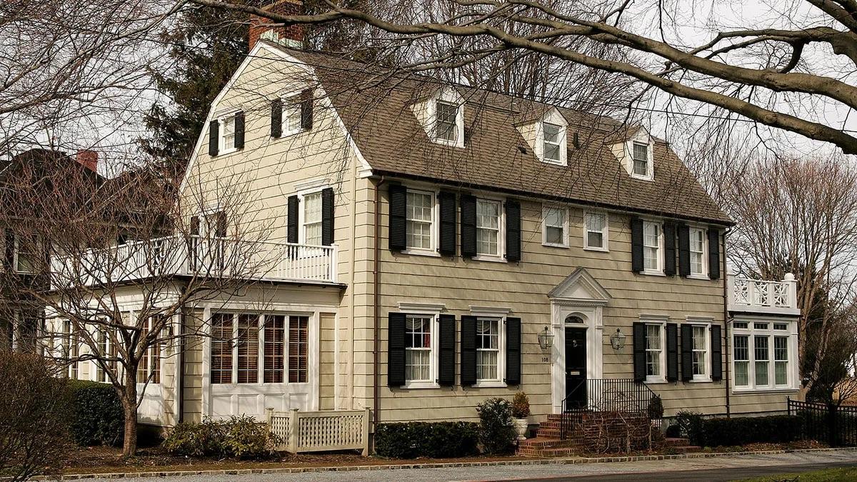 Amityville, New York r/Houseporn