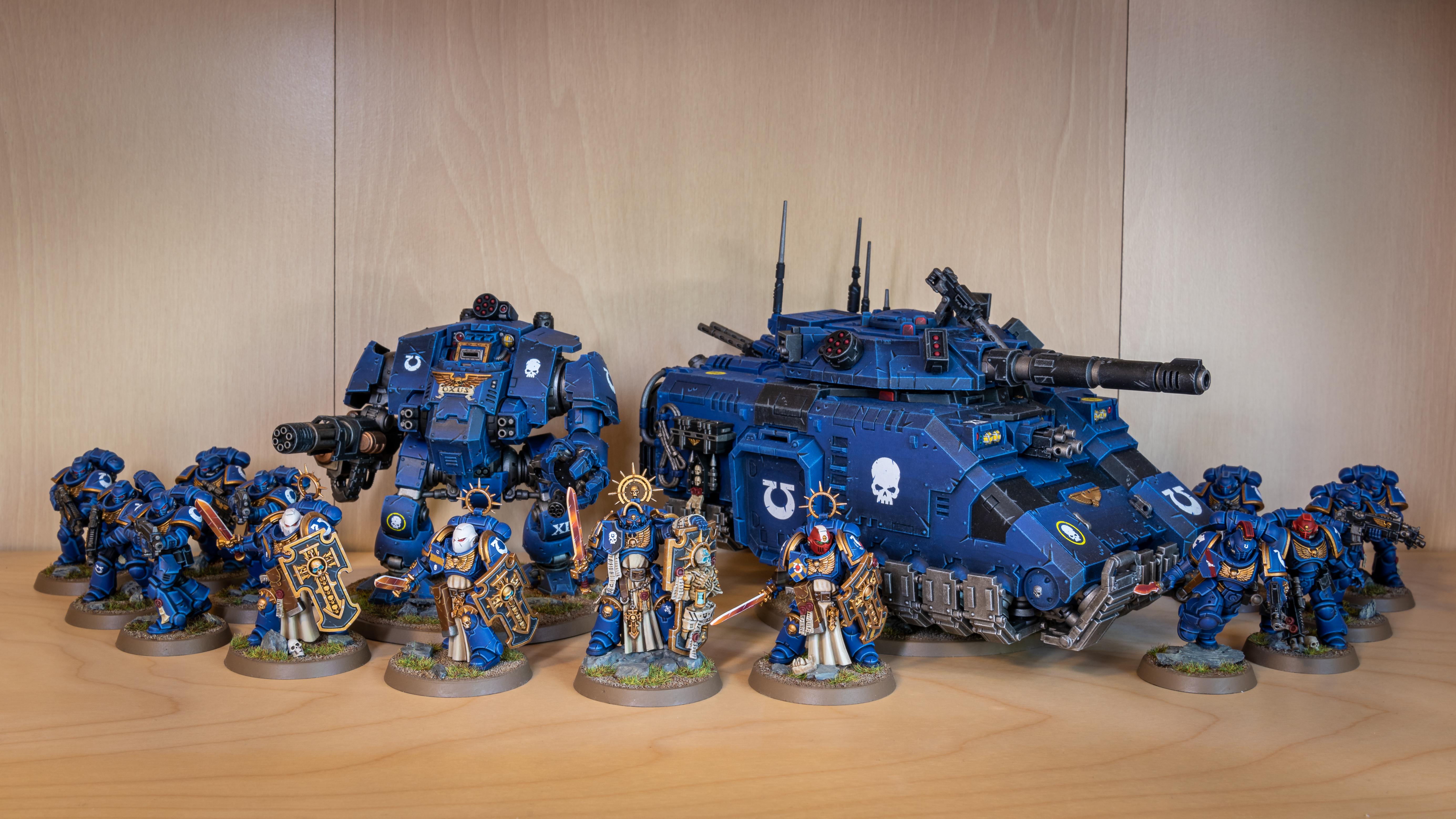 24 megapixels of my Ultramarines for you. Perfect for a desktop