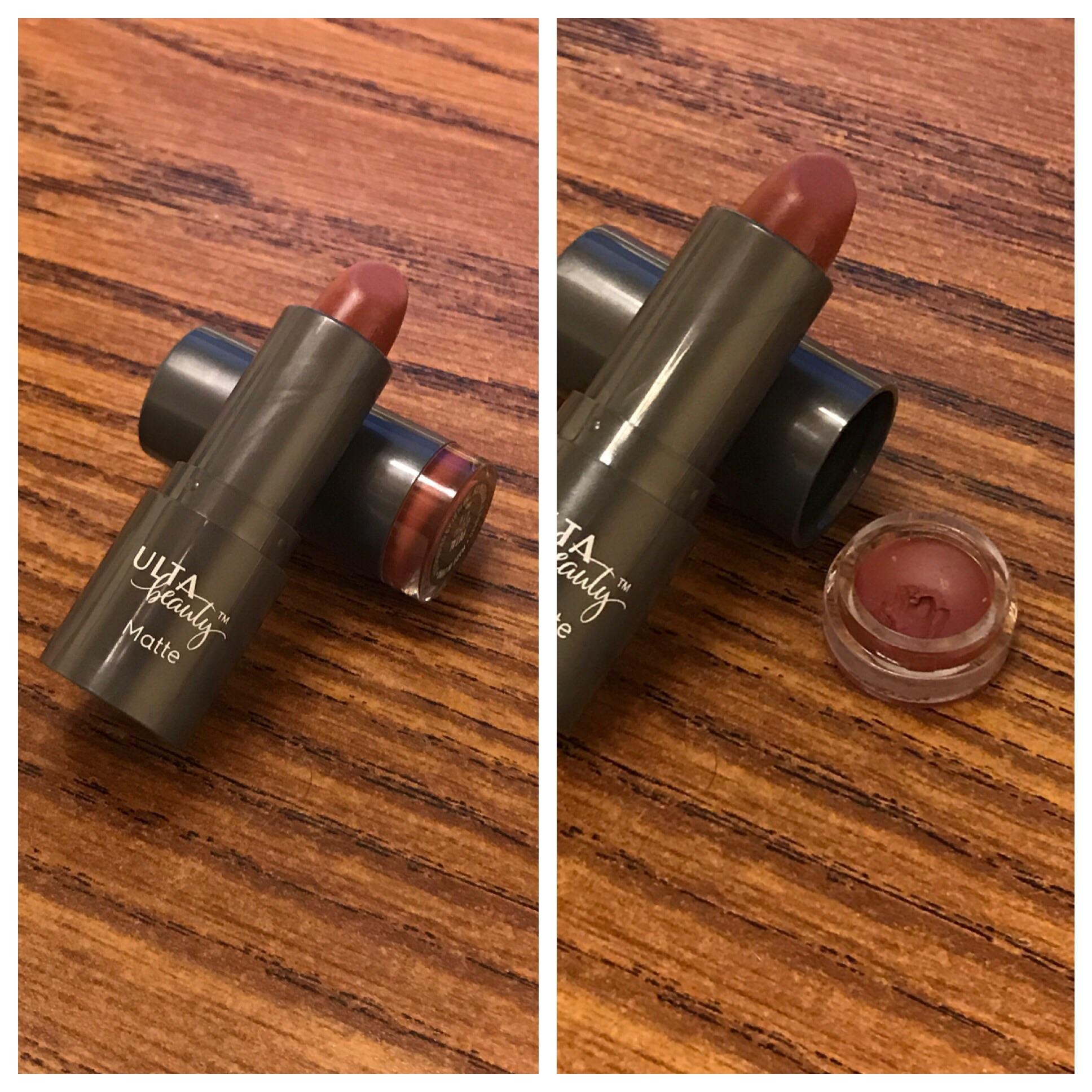 The "color indicator" on this tube of lipstick is actually just more