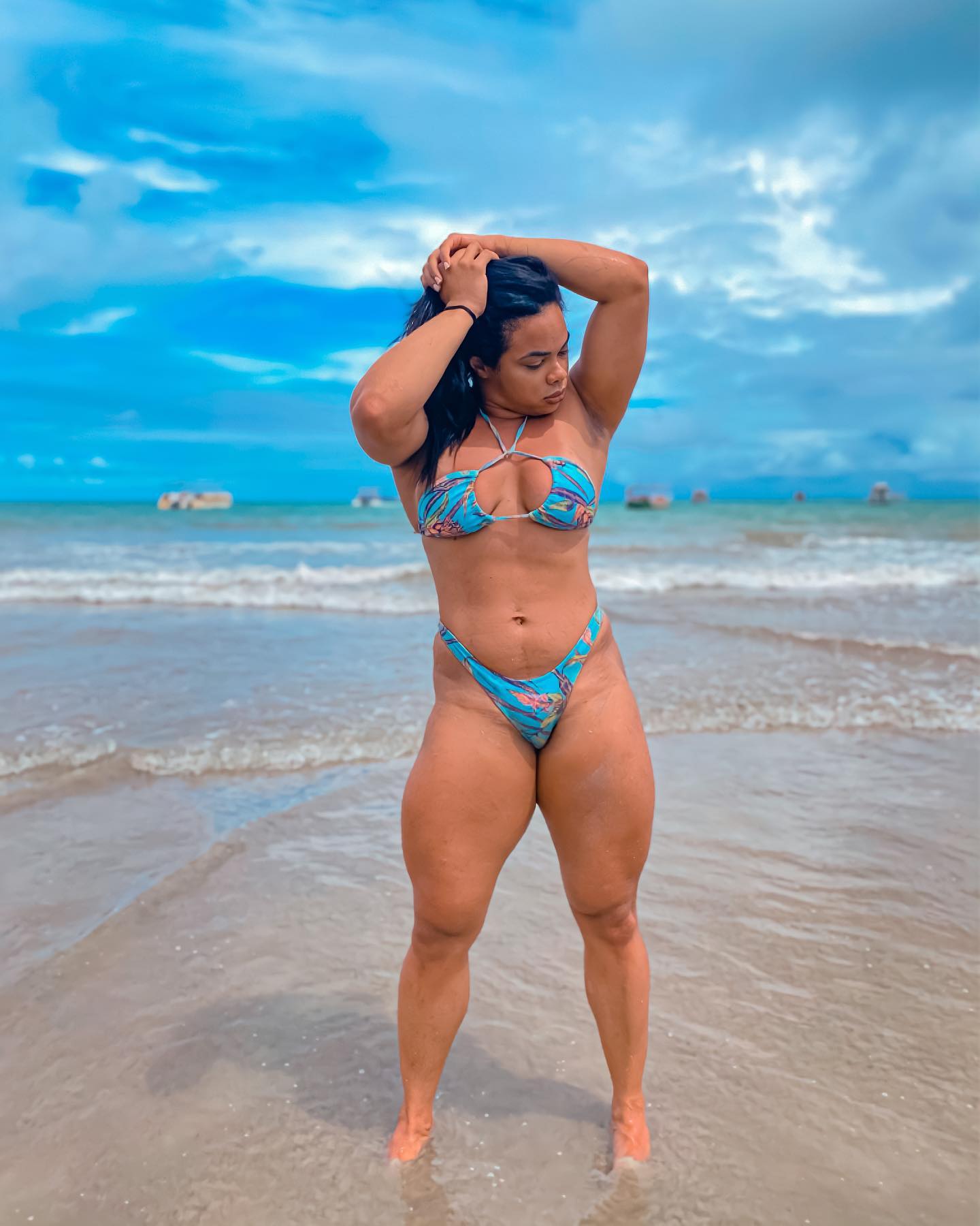 Does anyone know where to get Renata Lima's nudes? : pornID