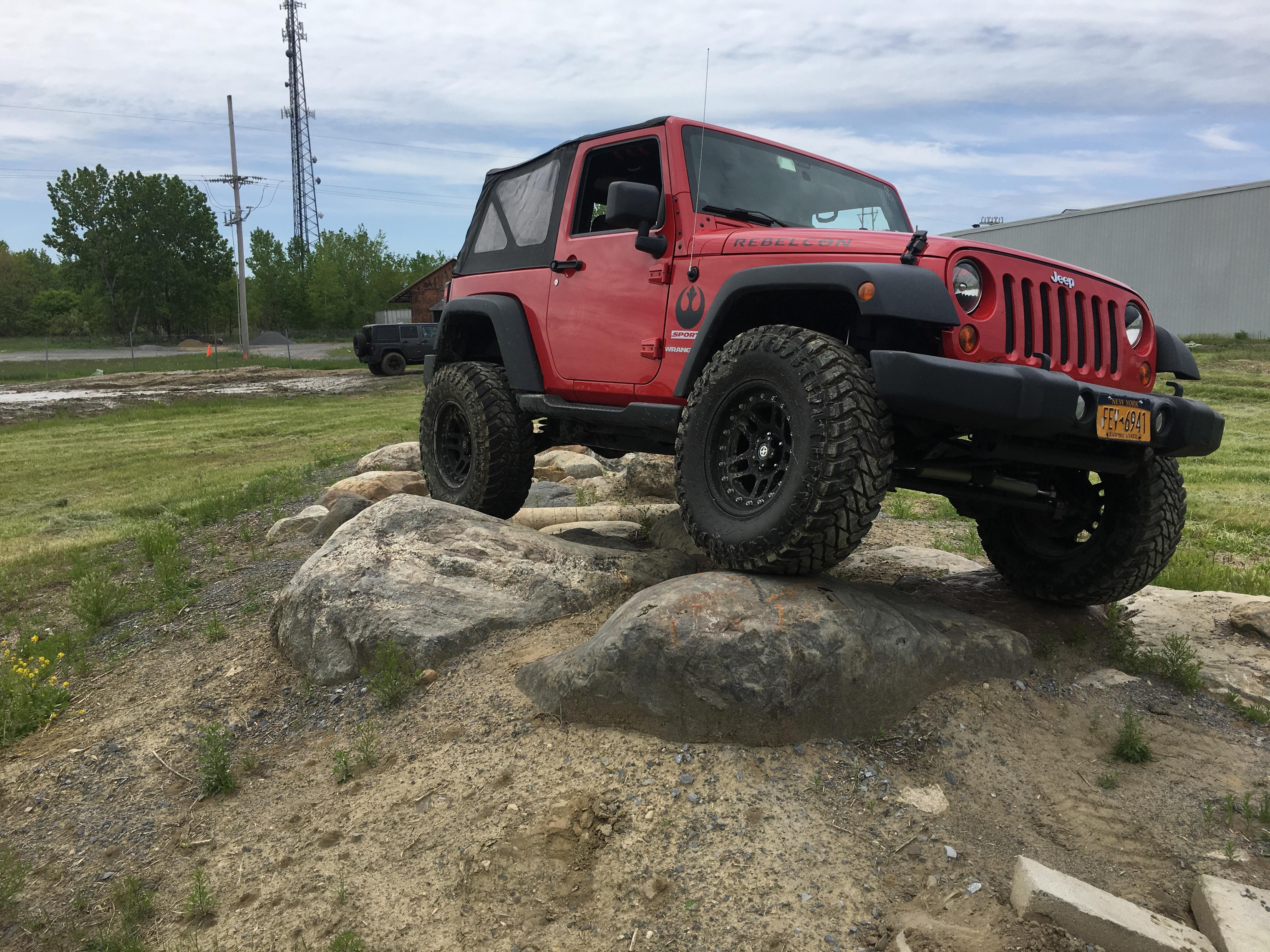Jeep 101 off roading course r/Wrangler