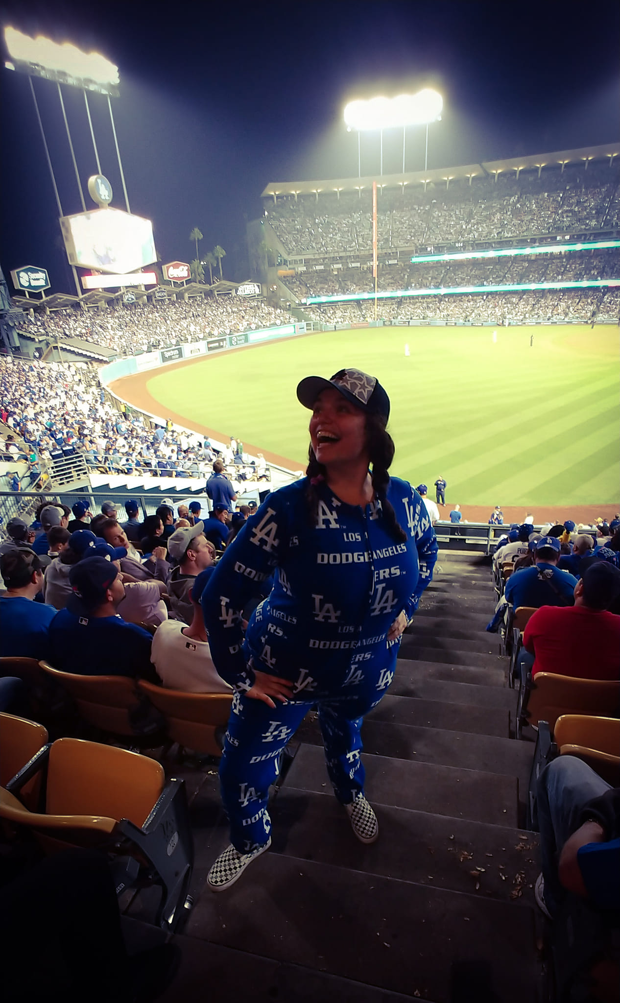 Went from the hottest fan in Dodger Stadium (literally) to the most