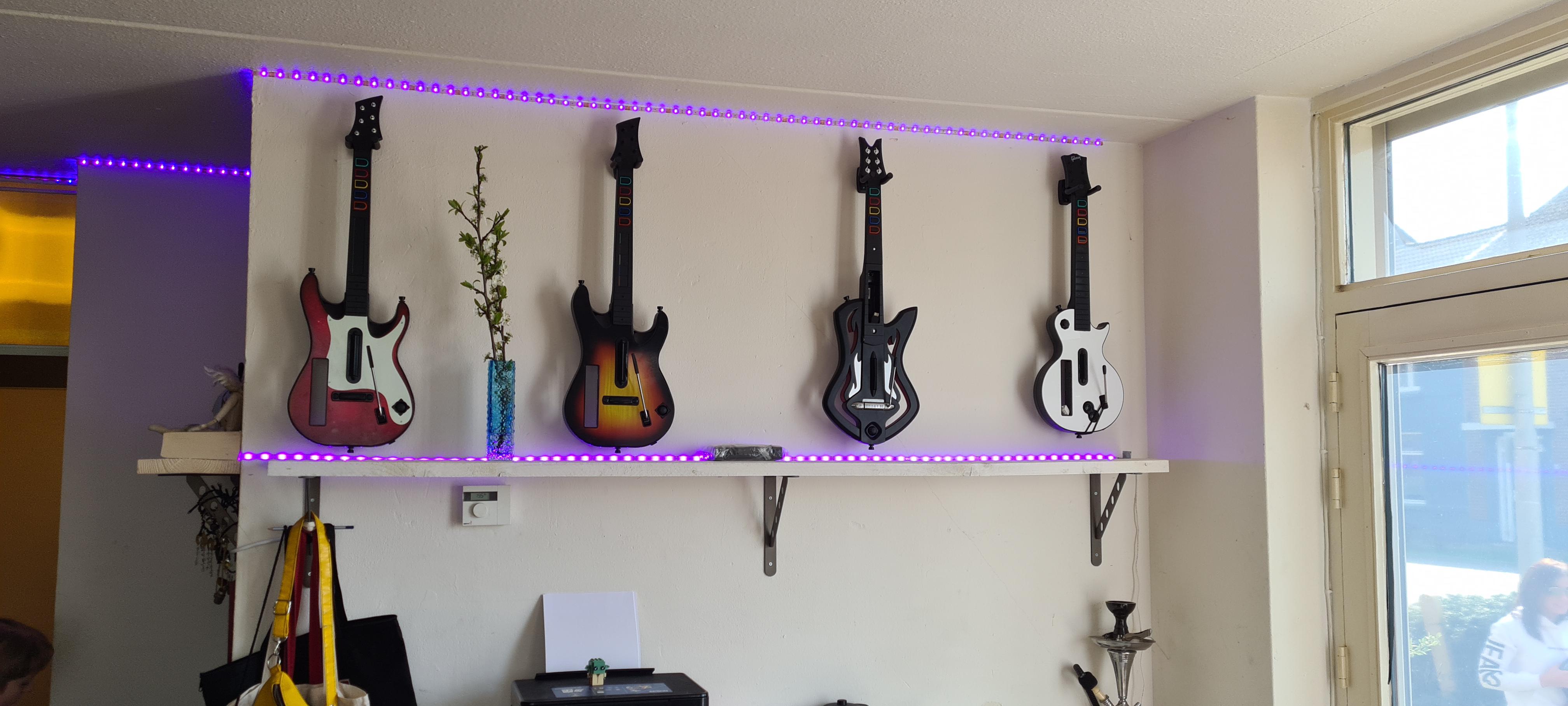 I installed some hooks for my guitars to hang in ) still need to hang