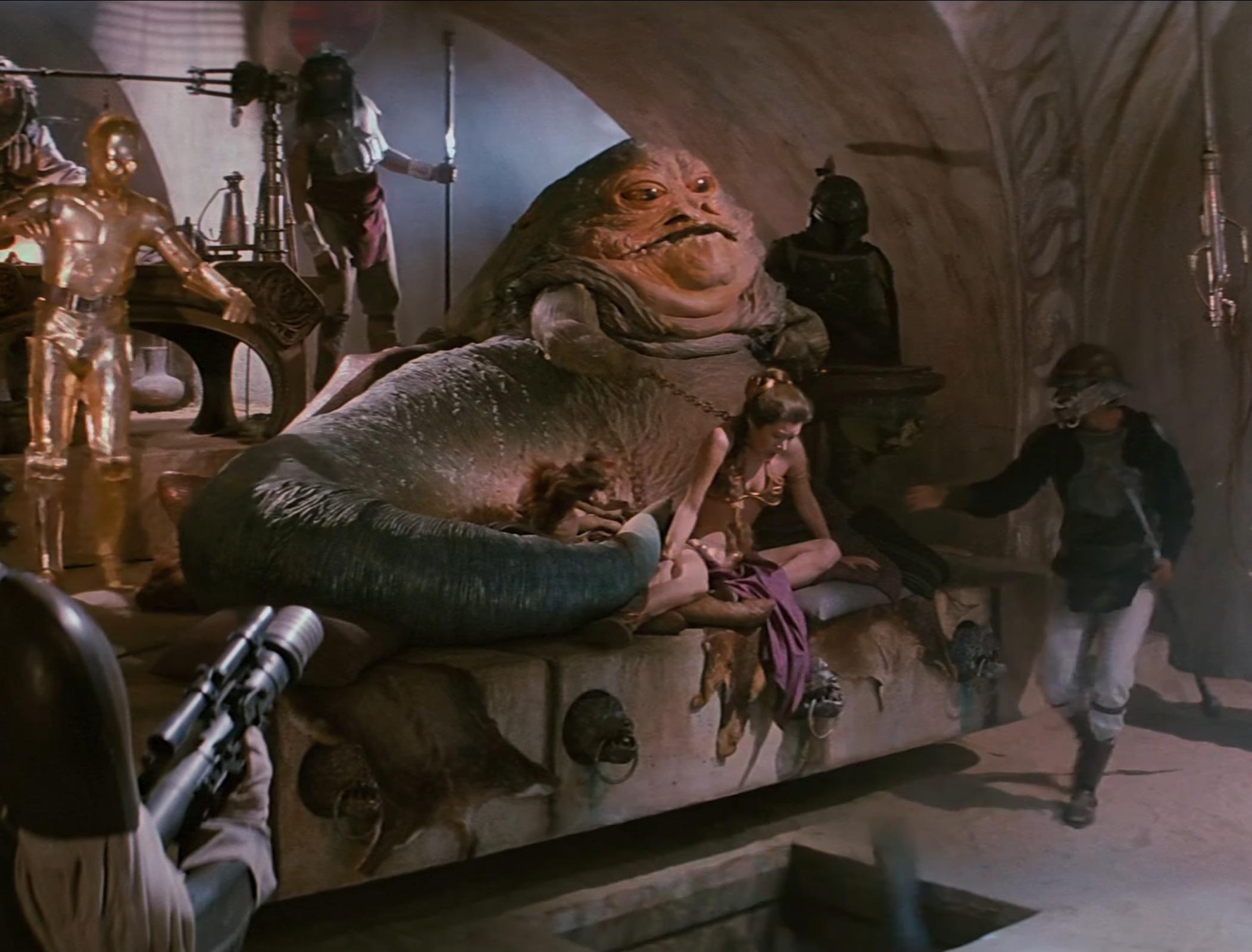 Slave Leia looks down the trapdoor r/slaveleiaandjabba