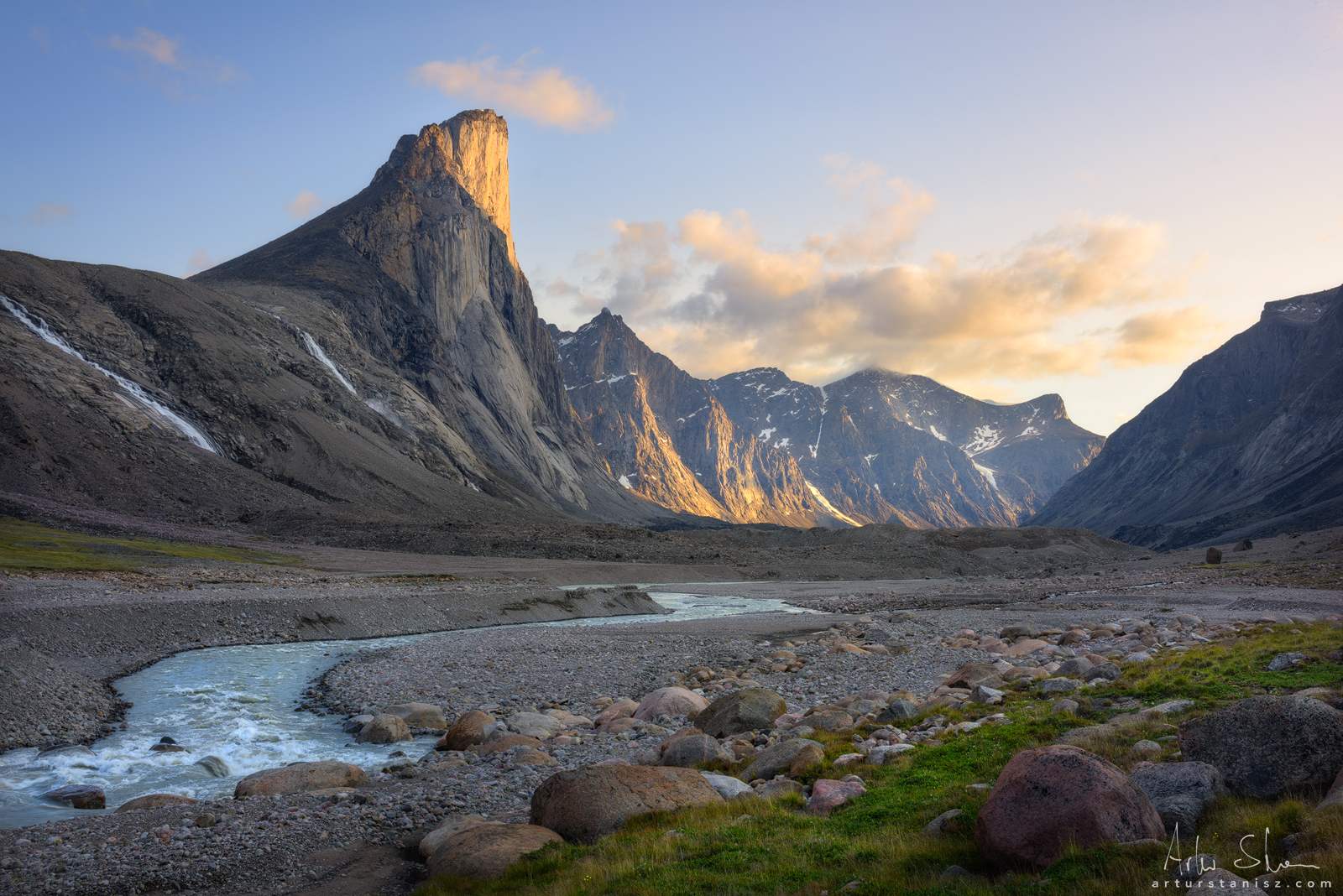 Arctic Summer, Baffin Island, Canadian Arctic [OC][1600x1068] r/EarthPorn