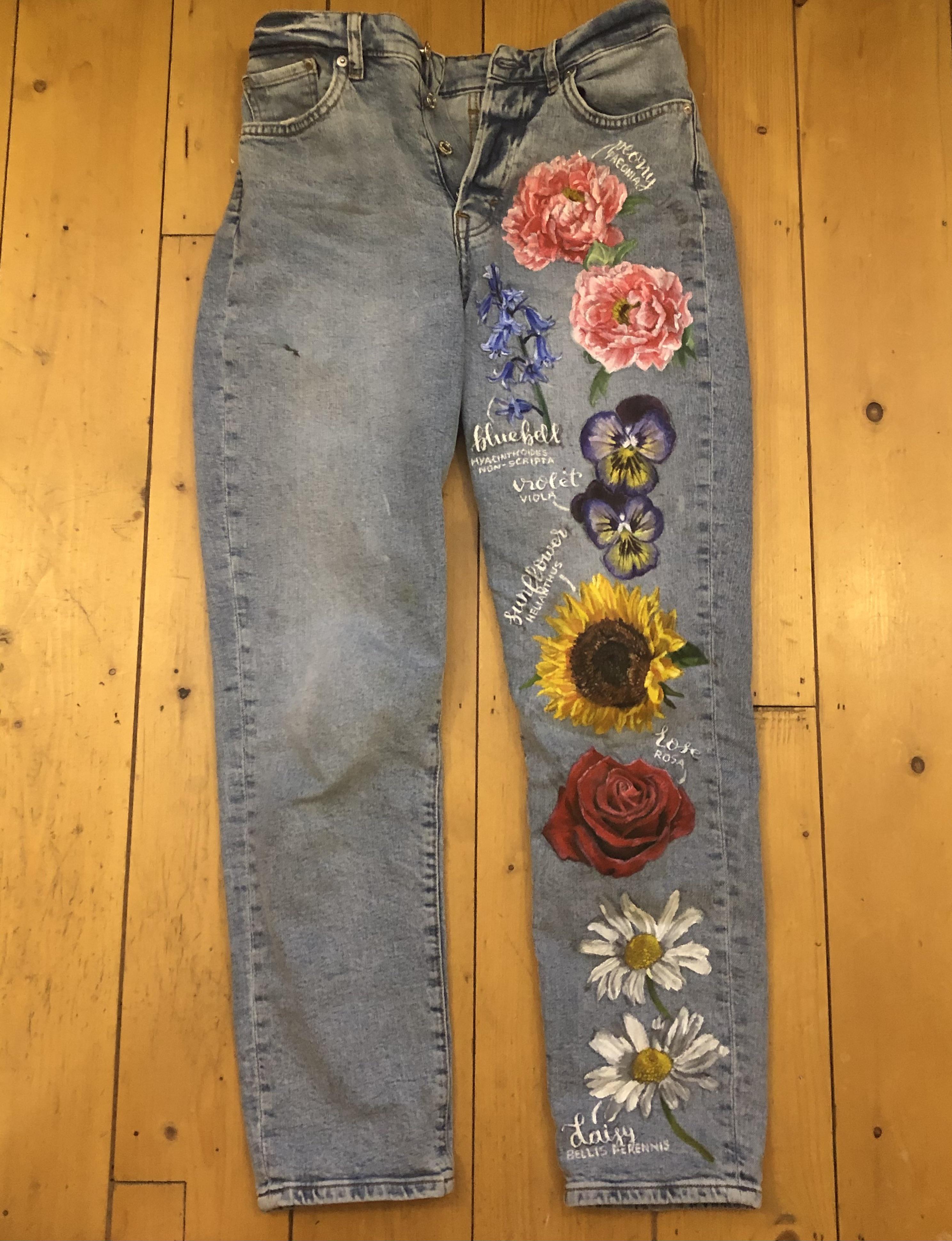 To cover the paint stains on my jeans, I painted on them ) r/painting