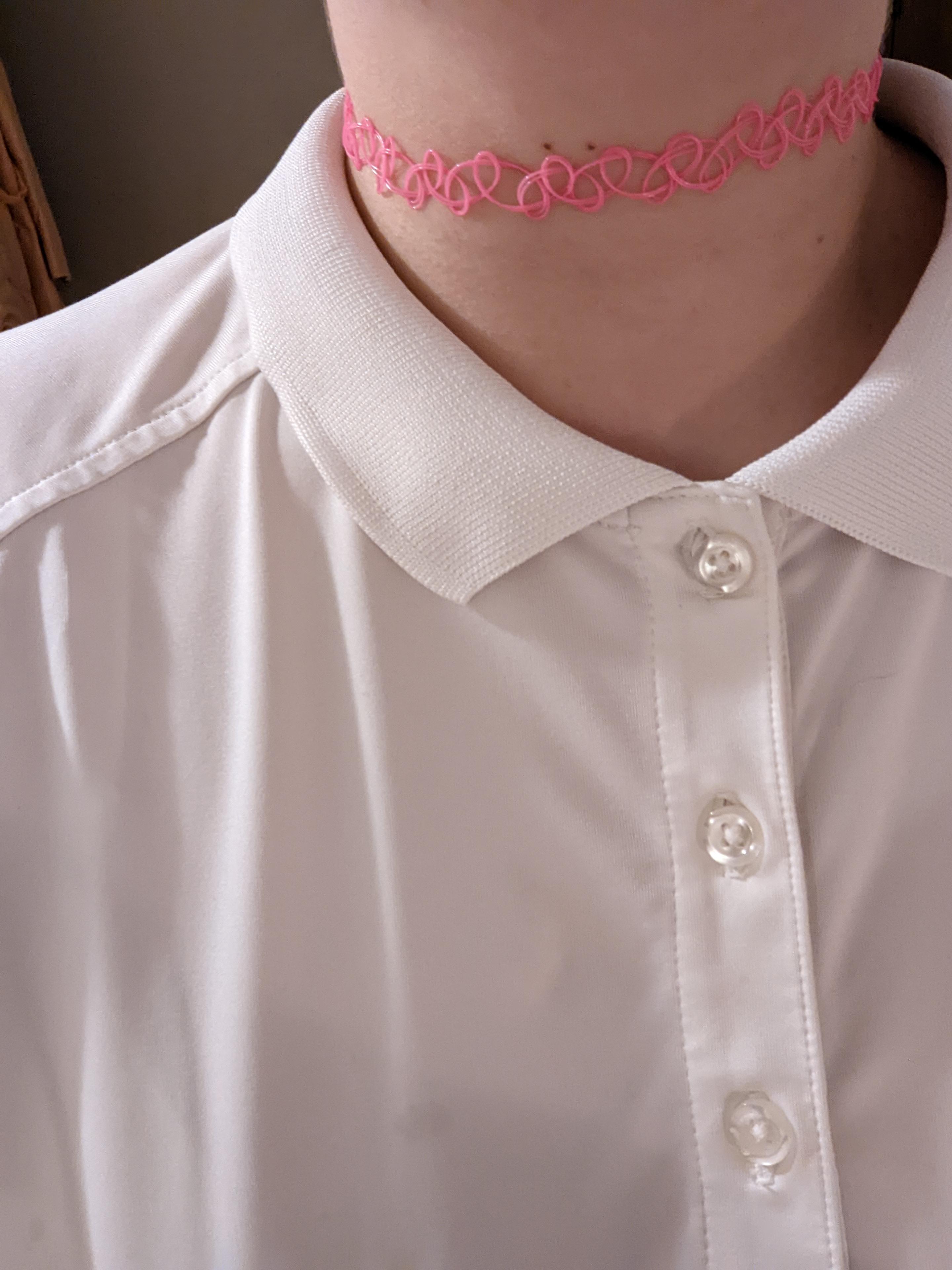 Are hands better than chokers? r/littlespace