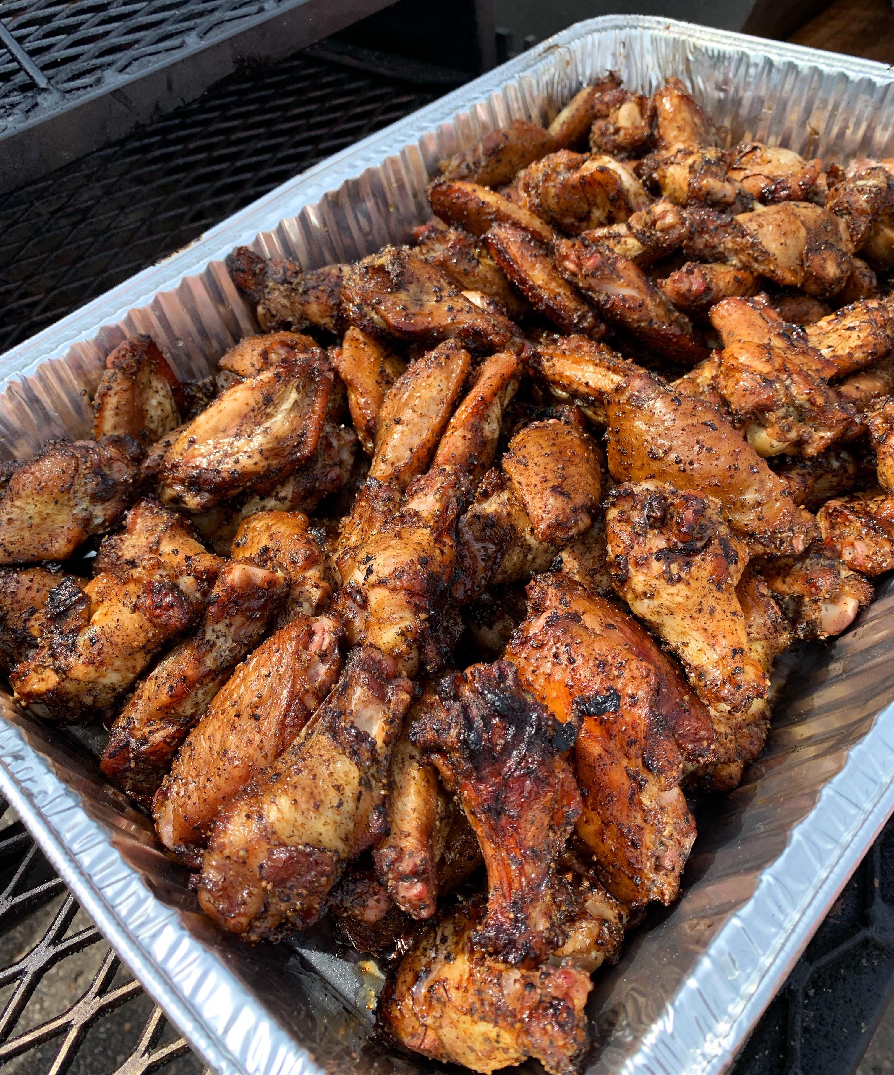 Hot and fast wings. 300+ degrees, salt pepper and brown sugar r/BBQ