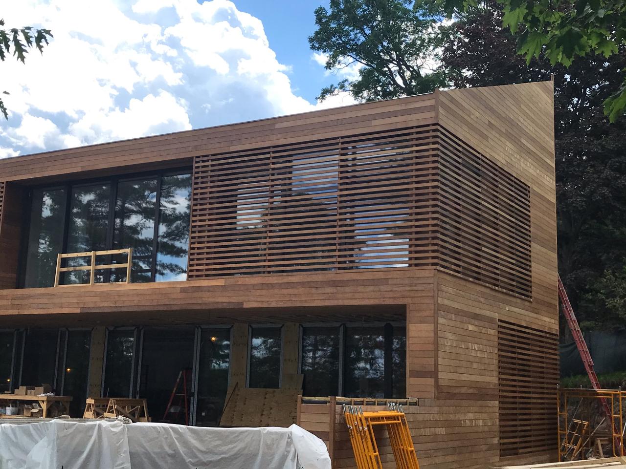 Maybe y'all will enjoy this angle. Tongue and Groove Ipe with slatted