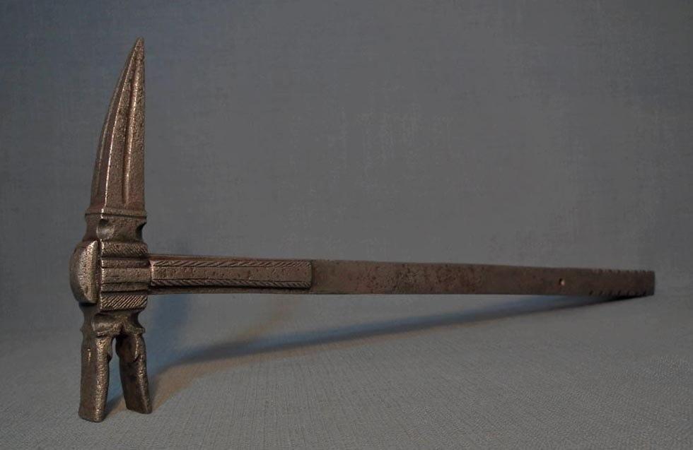 Mods are asleep, upvote actual war hammer Warhammer