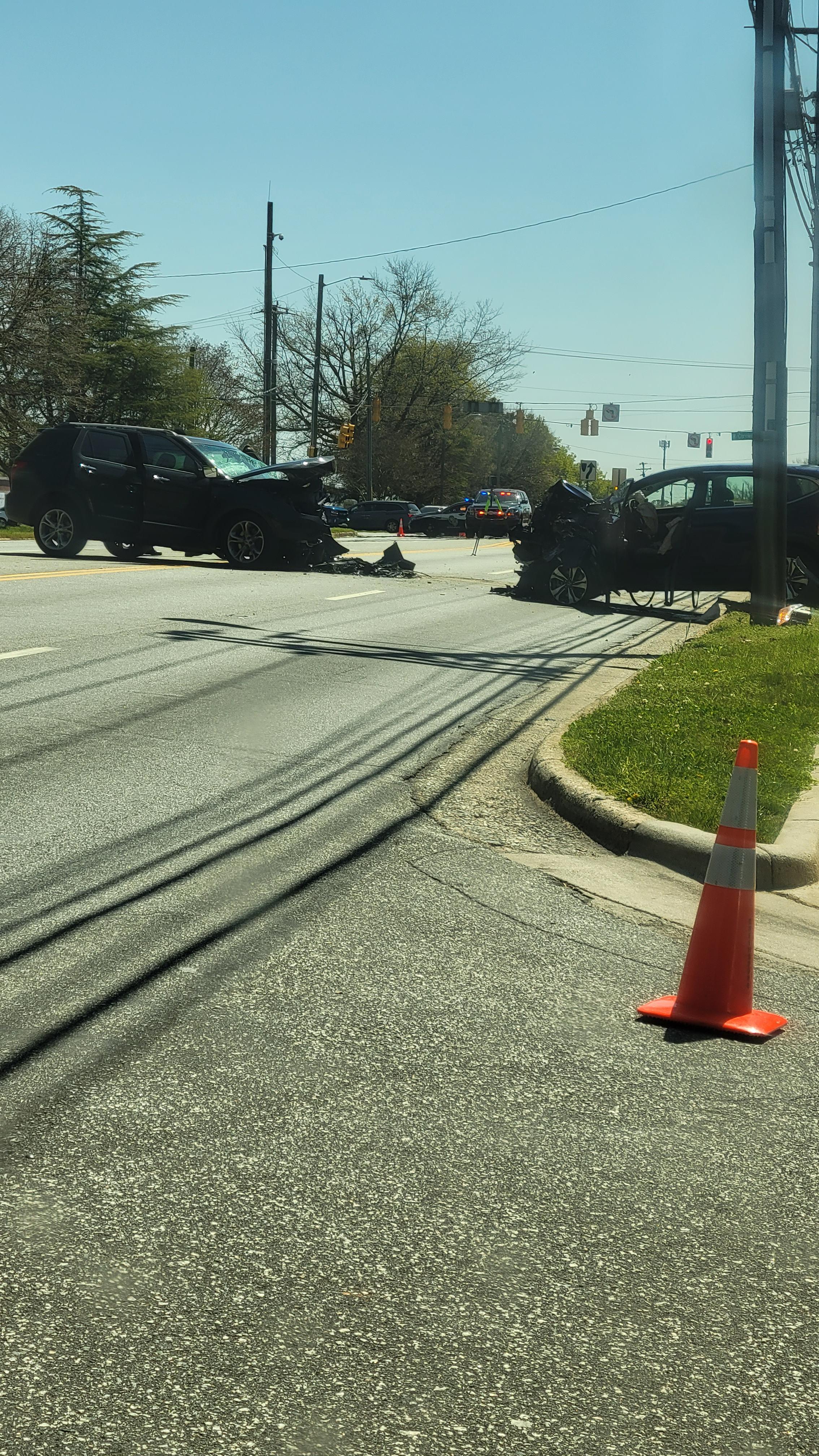 Traffic Alert Rough accident near Battleground / W Cone / Lawndale