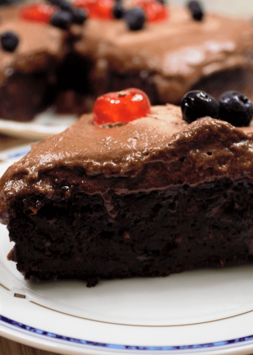 Sweet Potato Chocolate Cake with Buttercream Frosting r/veganrecipes