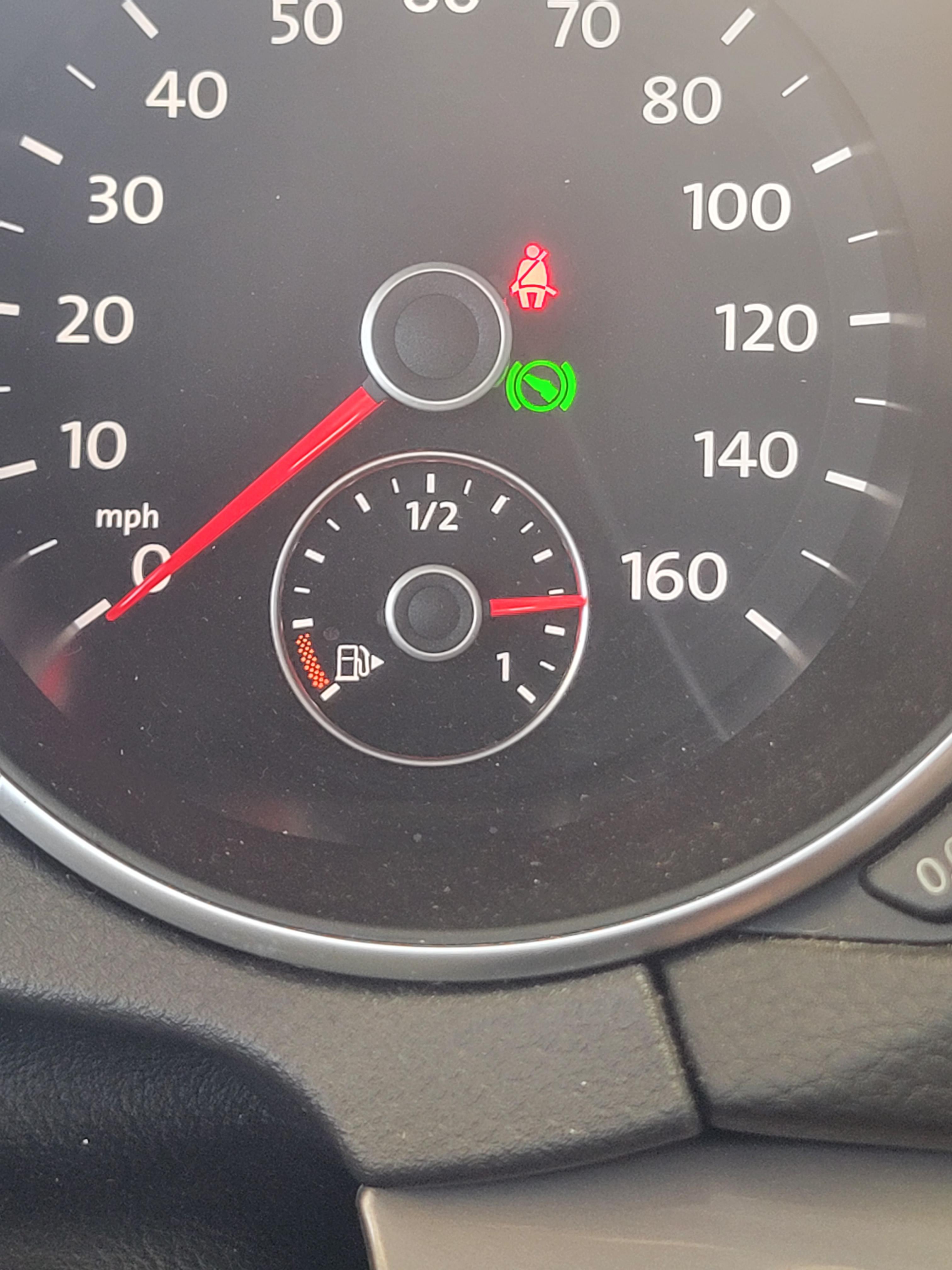 Hi folks. I'm currently experiencing some difficulties with the fuel