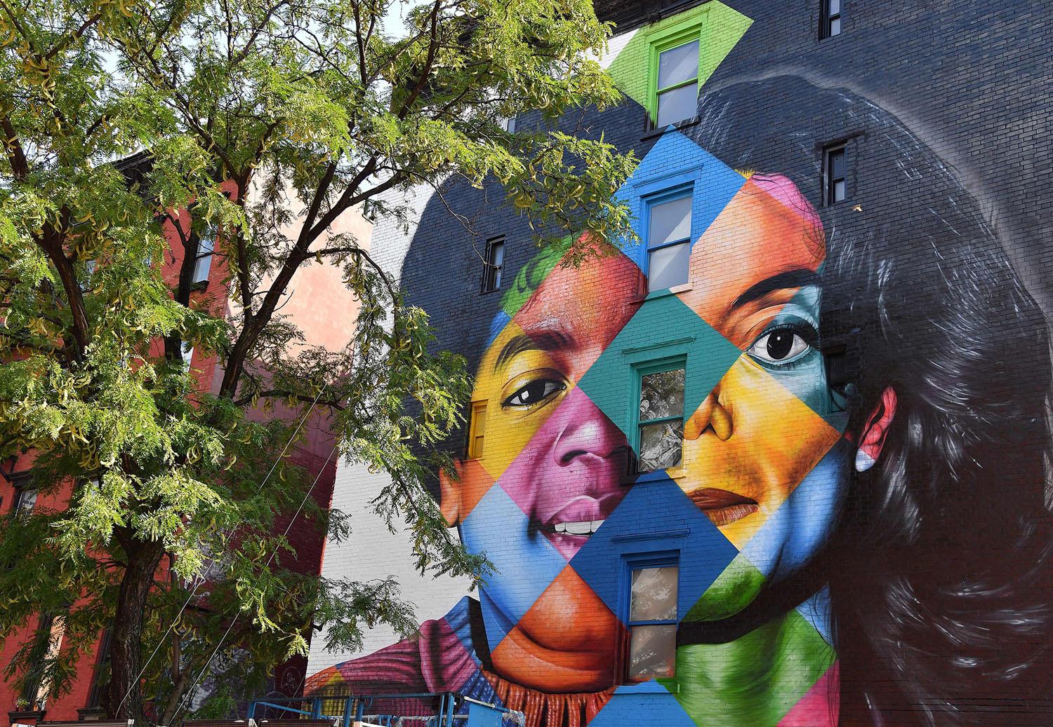 Michael Jackson mural painted by the Brazilian street artist Eduardo