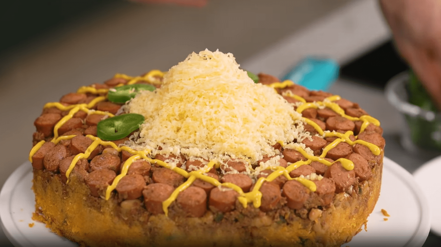 Chilli dog upsidedown cake! r/shittyfoodporn
