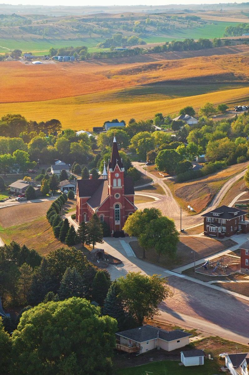 Church of St. Peter and Paul, Nebraska, USA. Built in 1903. r/Nebraska