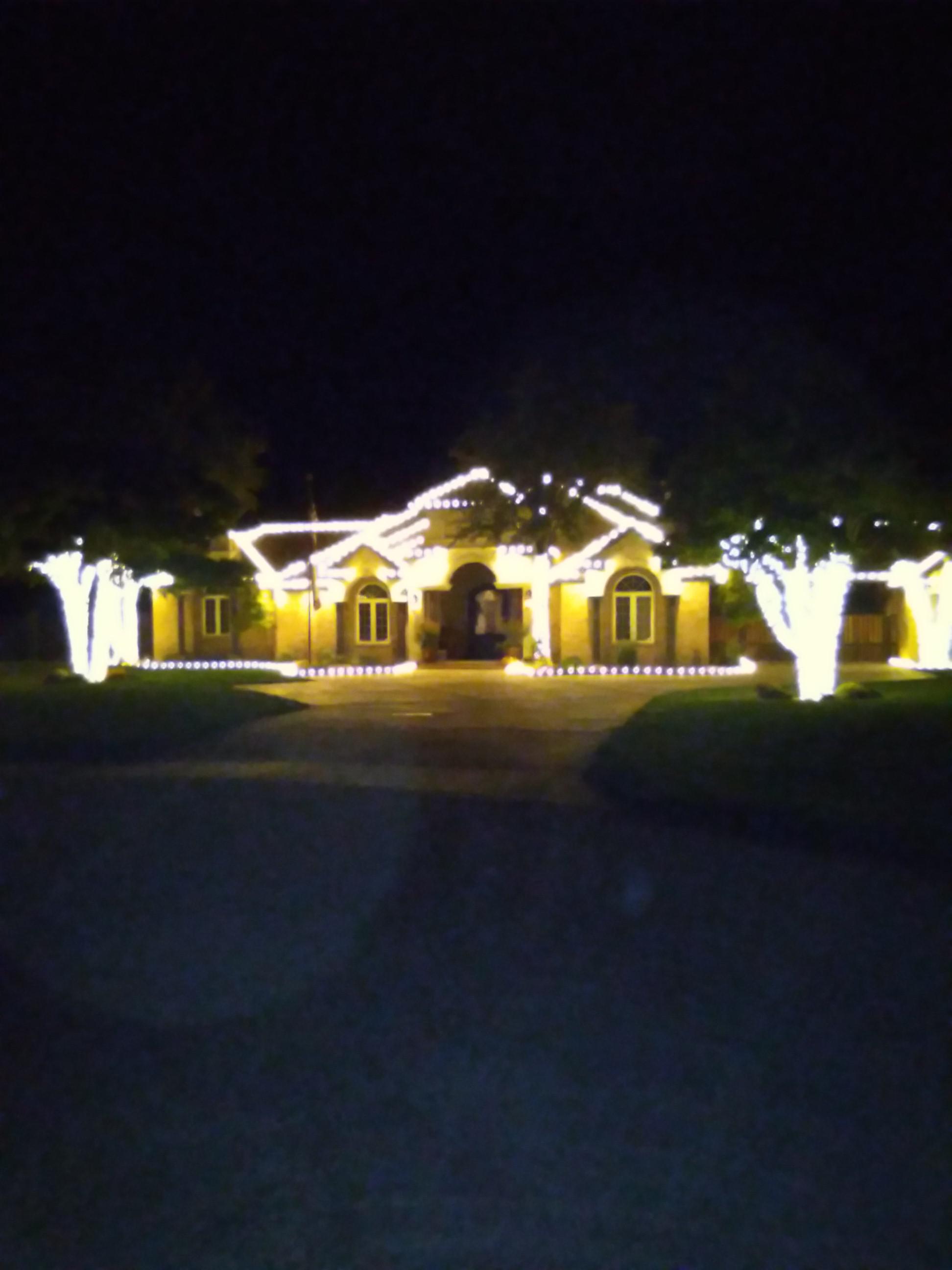 And it begins!!! Lubbock Texas Elite Holiday Lighting!! r/ChristmasLights