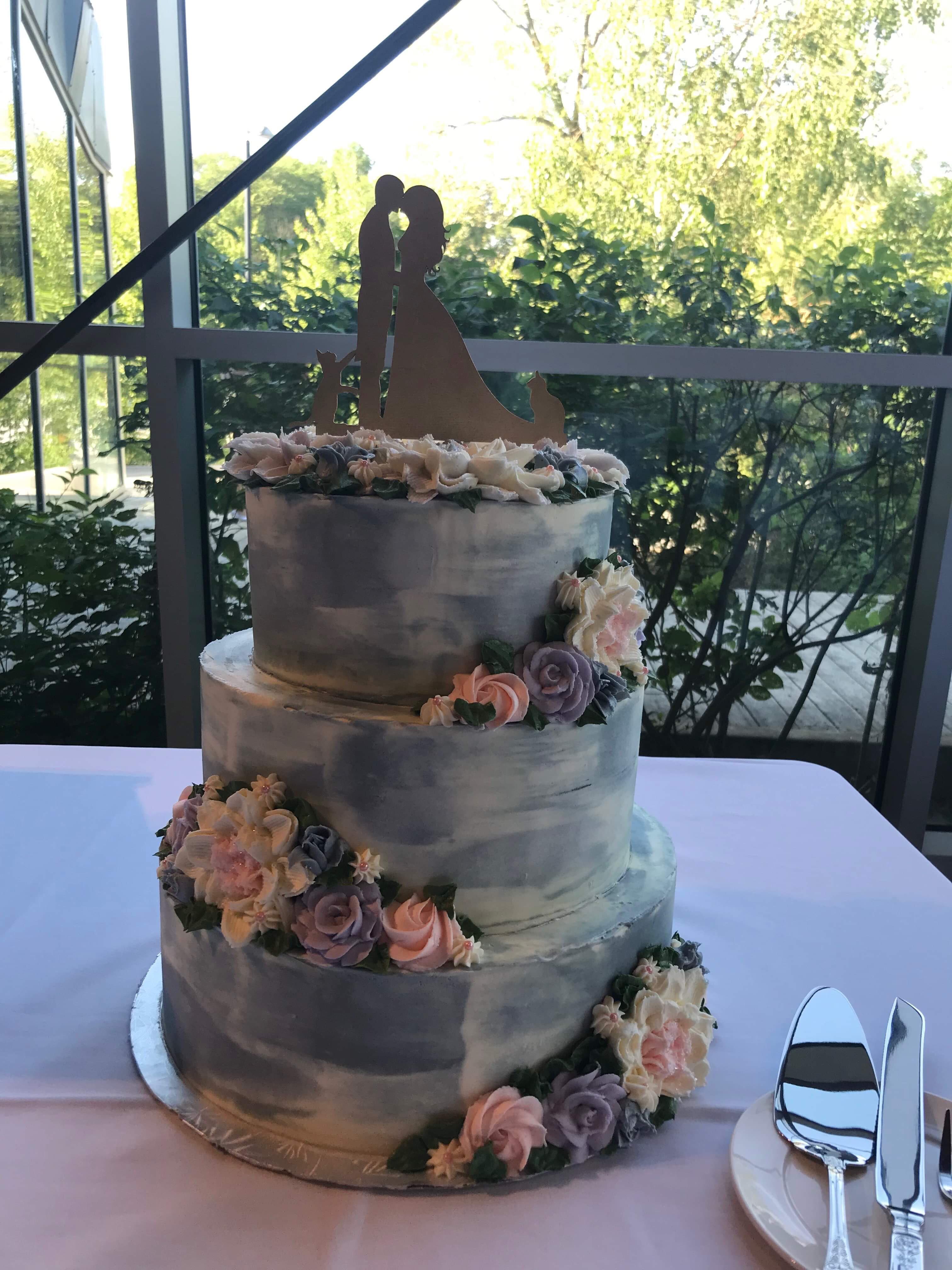 My wedding cake. and zero fondant r/FondantHate