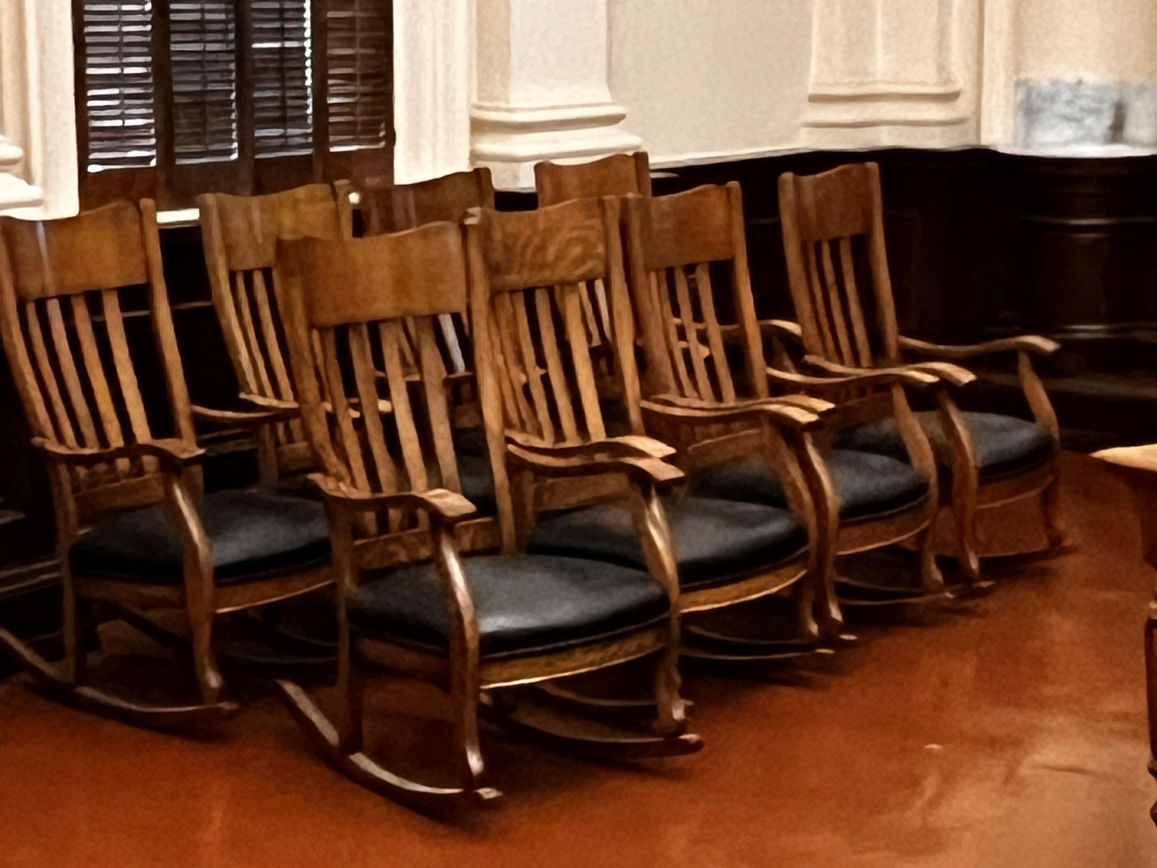 This old courtroom had rocking chairs for the jurors r/mildlyinteresting
