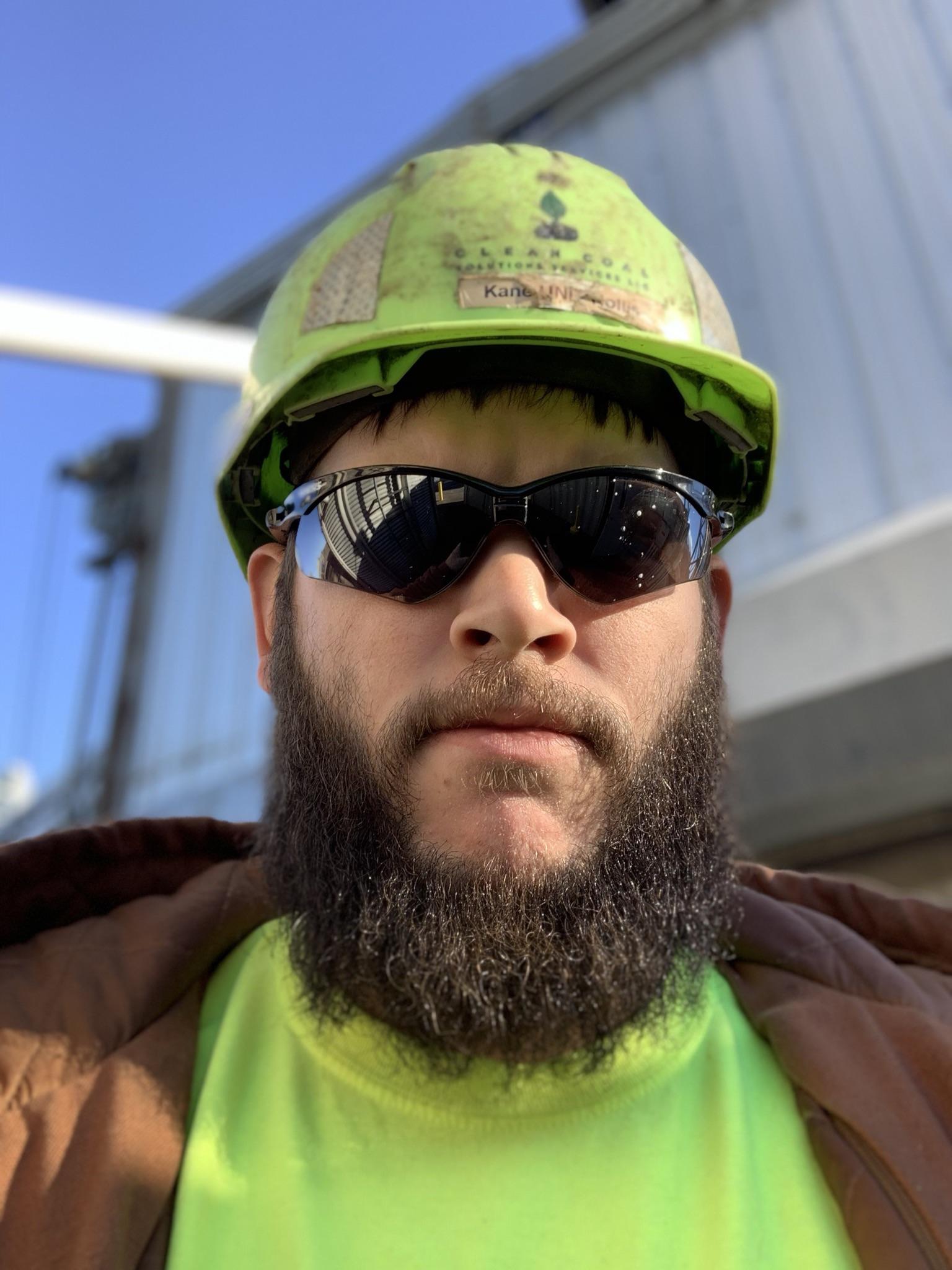 Beards in the workplace? Where does everyone works that allows facial hair? I’m at a power plant