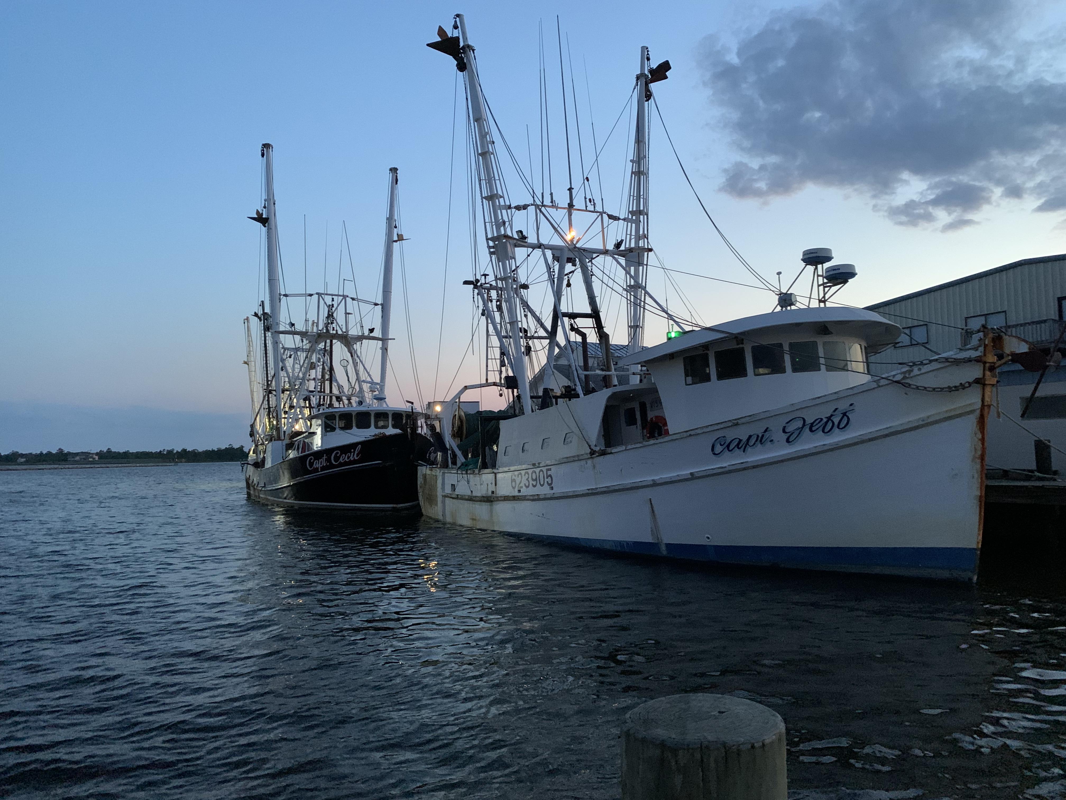 Fishing boats in Oriental NC r/boatporn