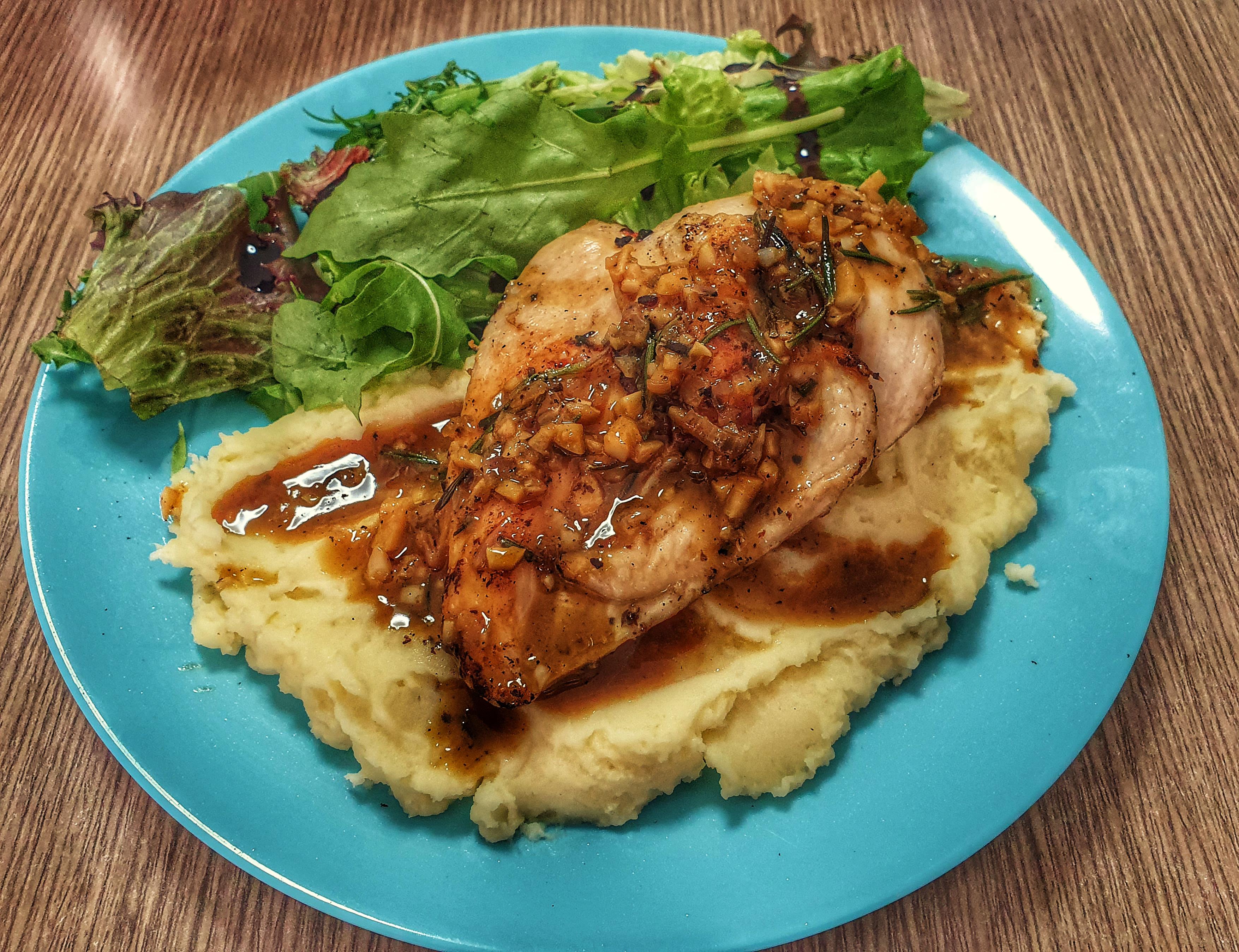 [Homemade] sousvide chicken breast w shallot pan sauce, mashed