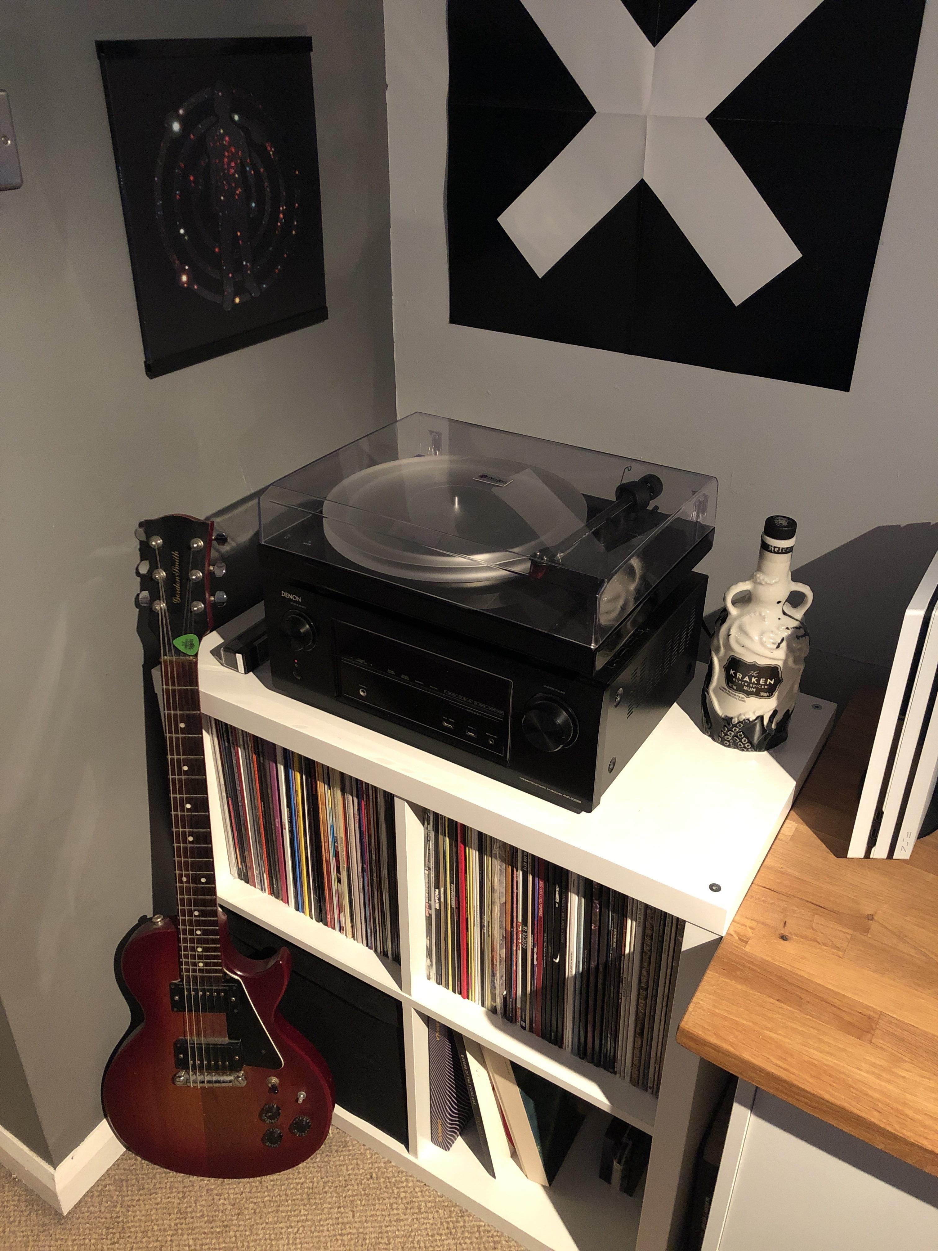 Not sure why I’ve only just subscribed to this sub now.. heres my vinyl