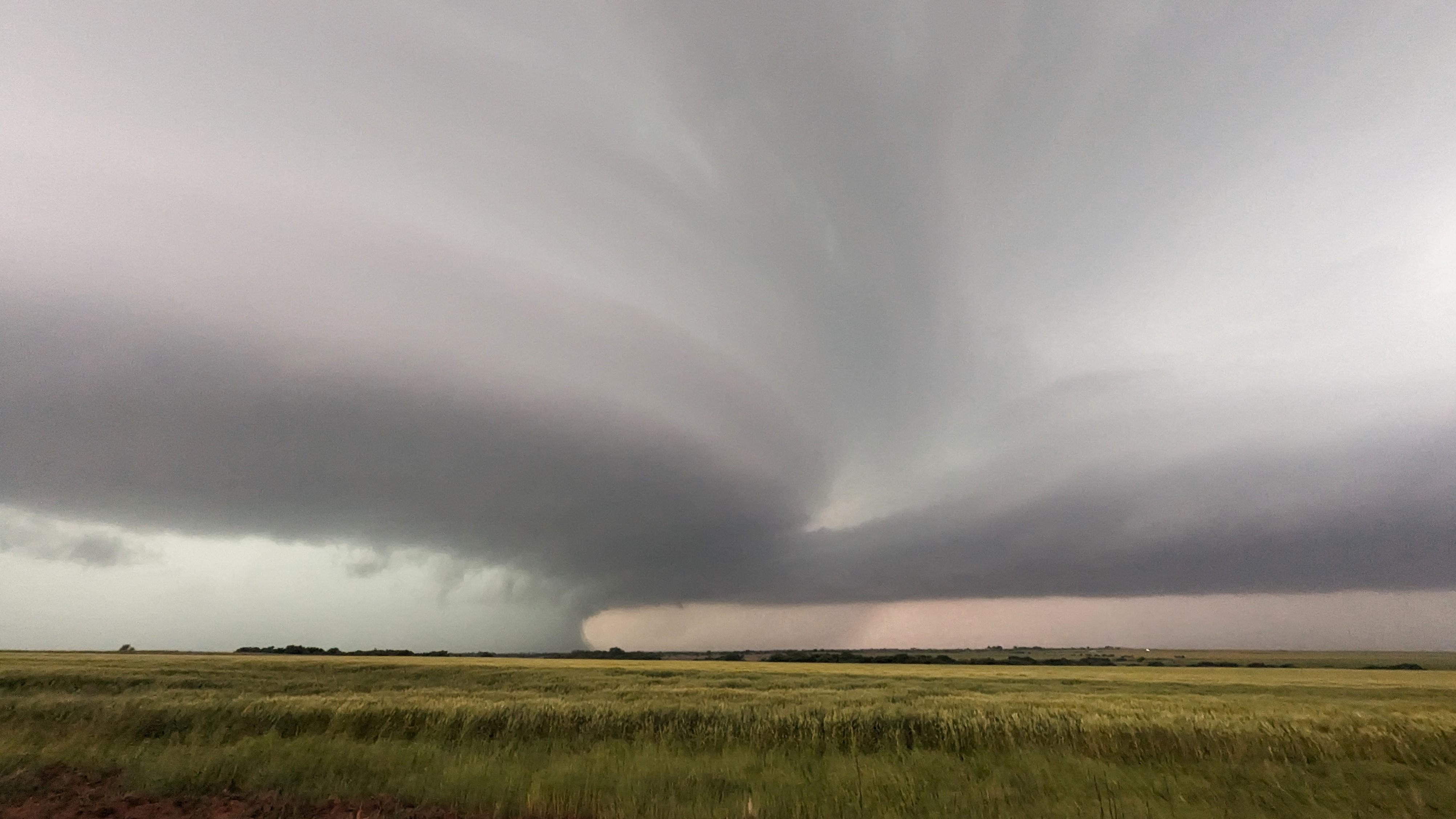 Huge Mothership caught near Devol, Oklahoma yesterday evening. Tornado