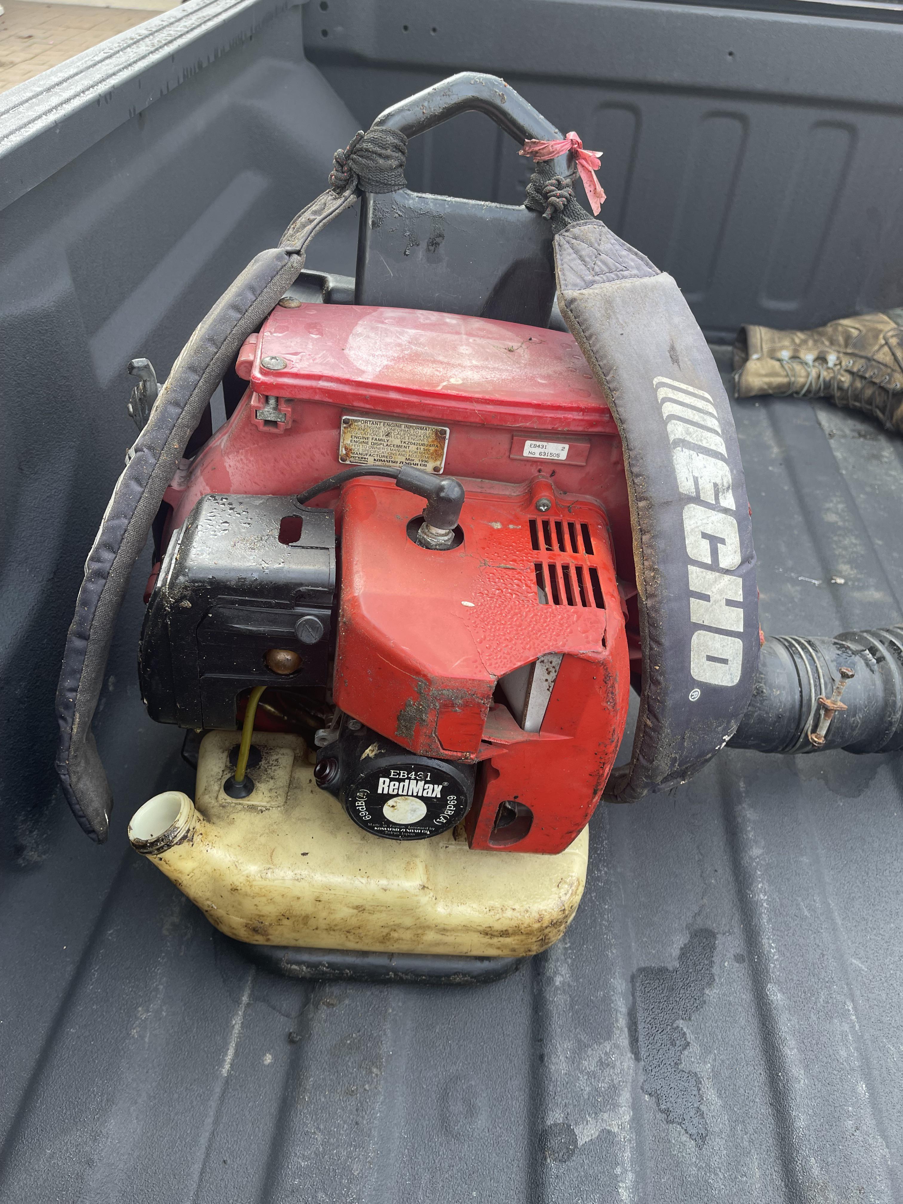 I was given this backpack blower I know nothing about it are these