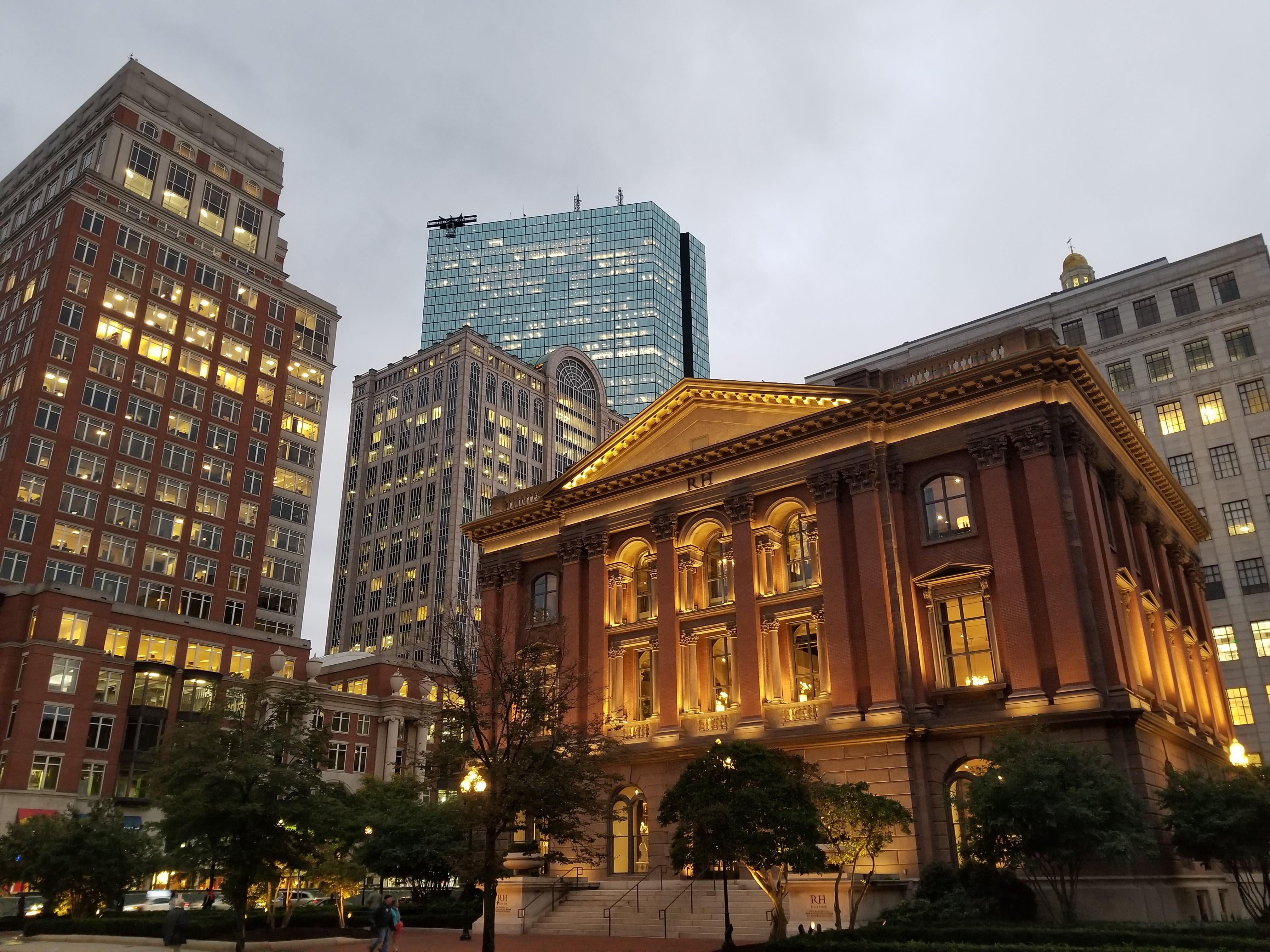 We got a purdy city here r/boston