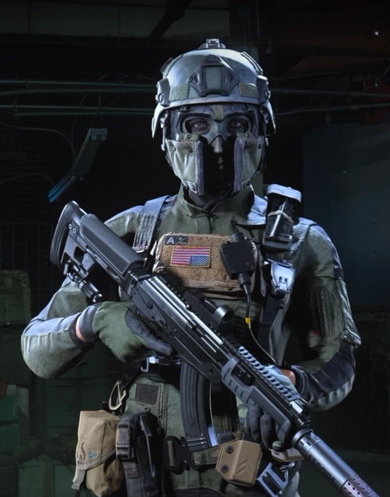 Roze Virago skin. Call of Duty Modern Warfare r/armoredwomen