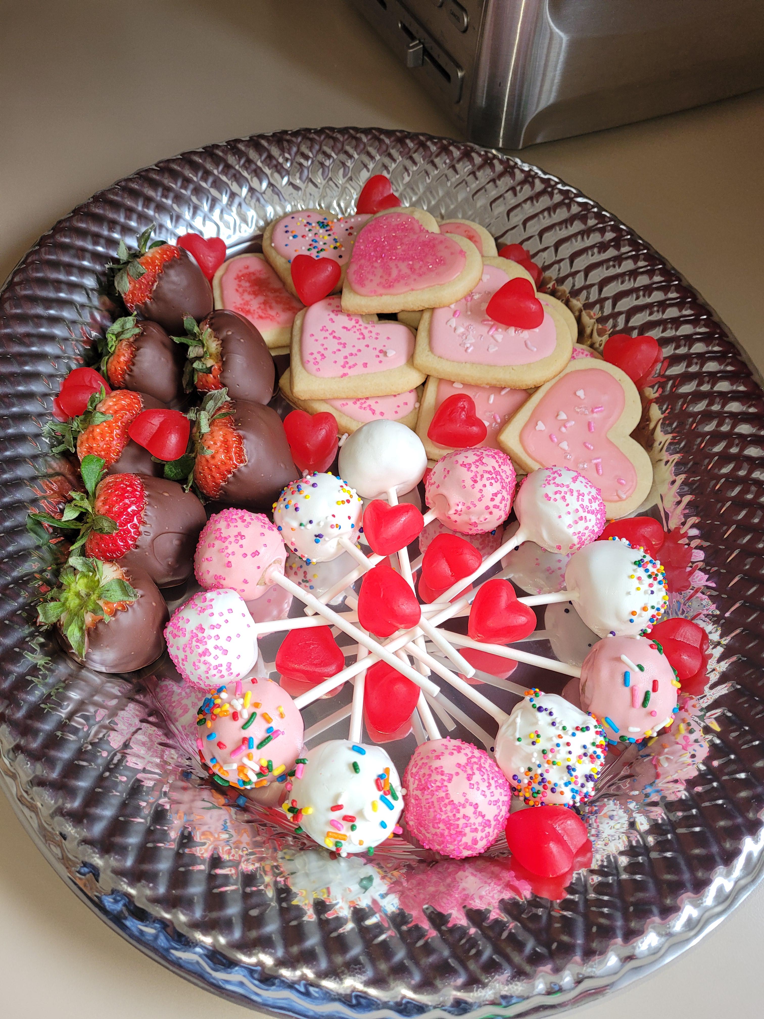 Made a Valentine's Day platter r/Baking