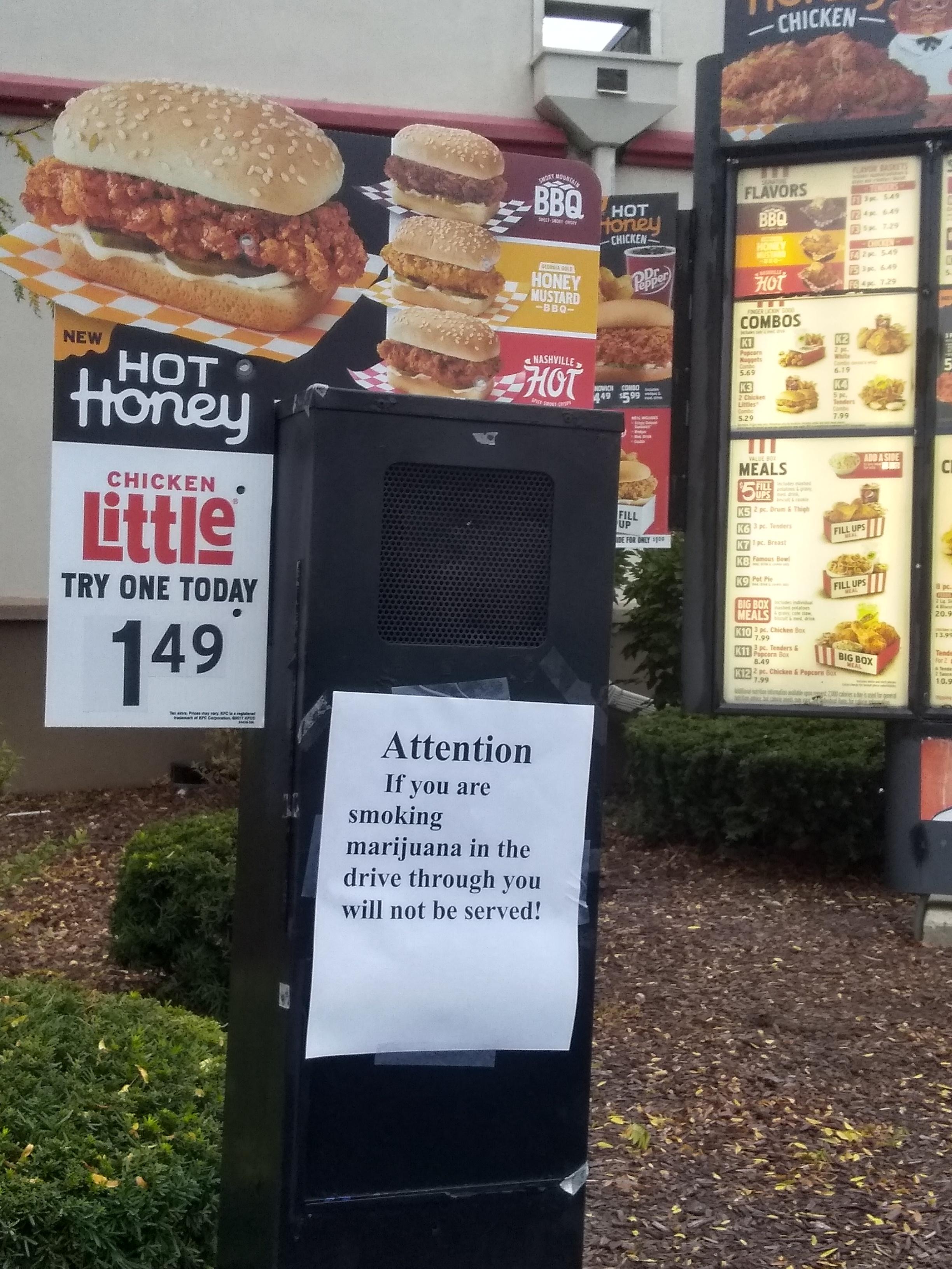 Spotted at my local KFC/Taco Bell r/trees