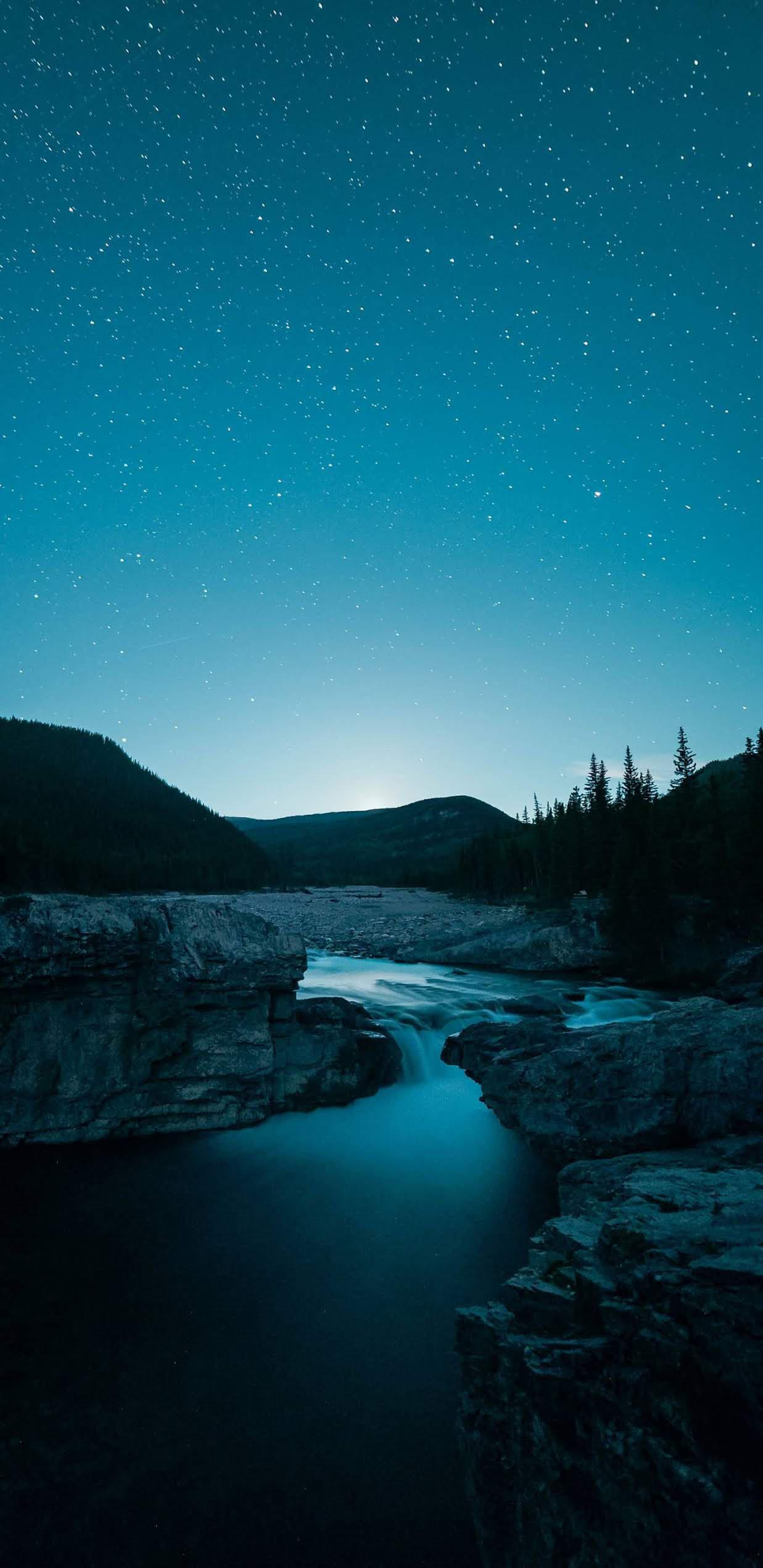 Night Sky Wallpaper r/MobileWallpaper