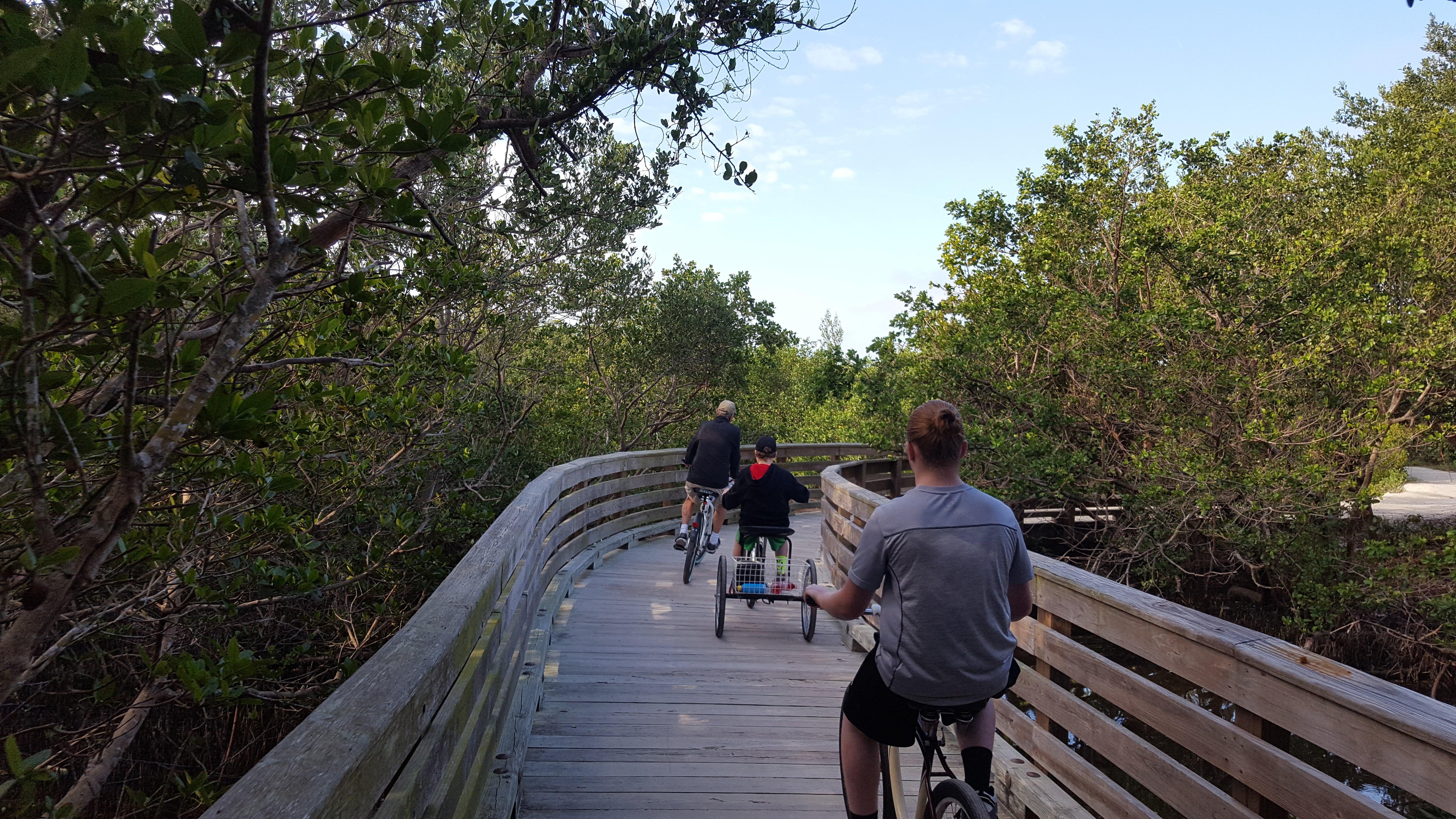 Borrowed a few bikes while on vacation to cycle Robinson Preserve in