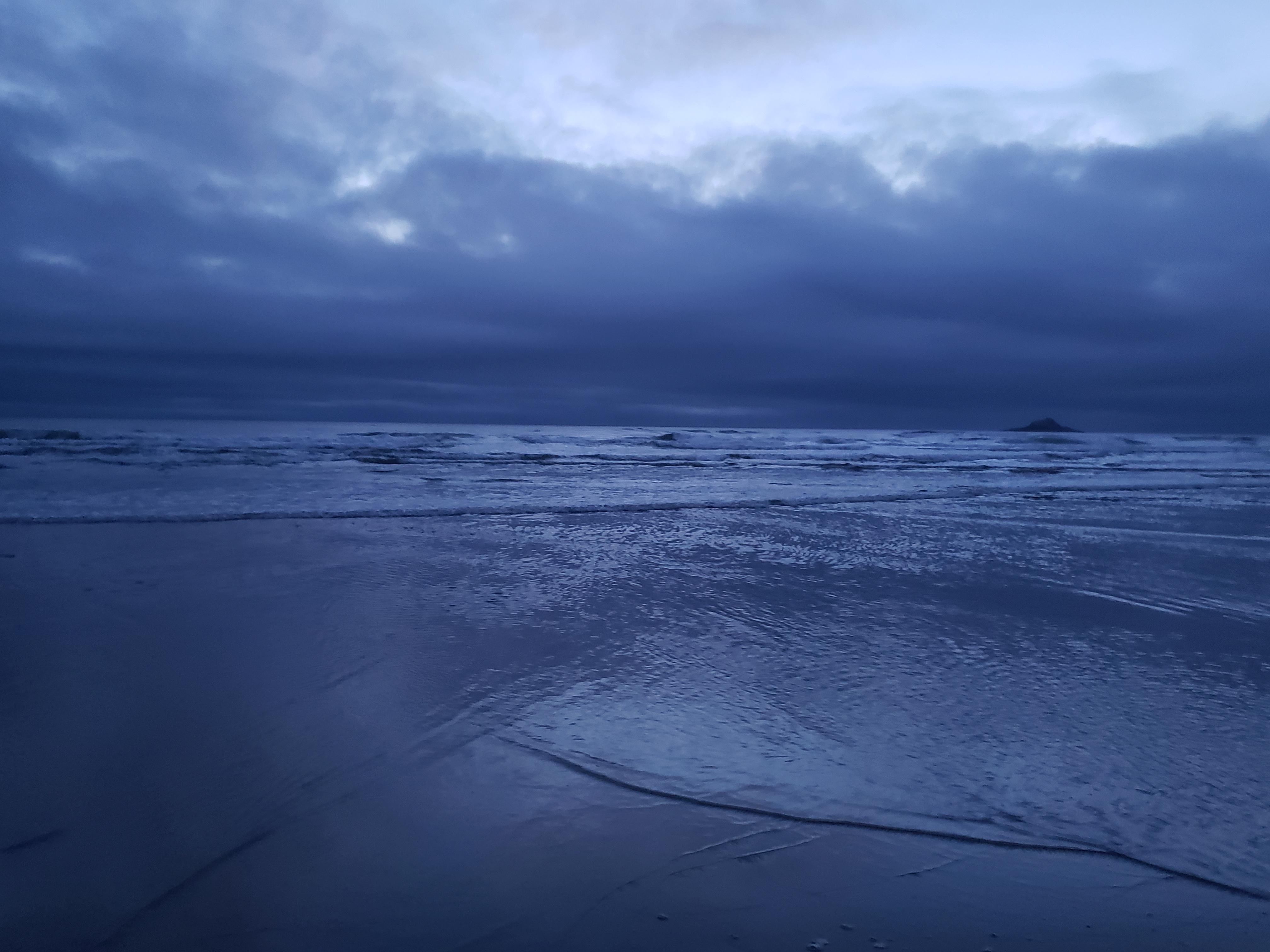 I took this picture in Long beach Oregon on a family vacation. r