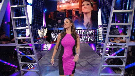 Stephanie McMahon’s Curves : CurvyCelebs