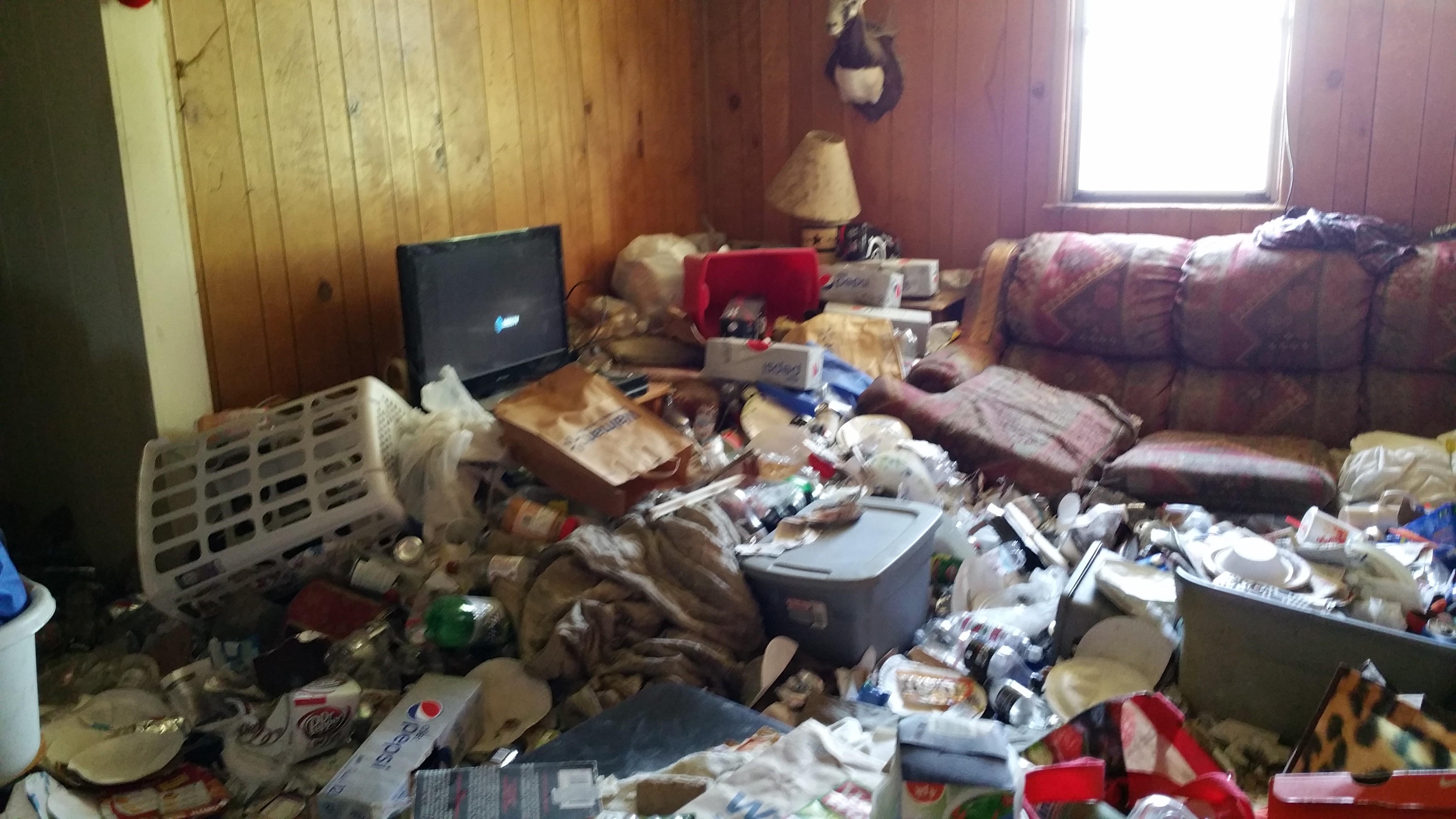 Messy House Why Letting Your Home Get Messy Is A Bad Idea Daisy
