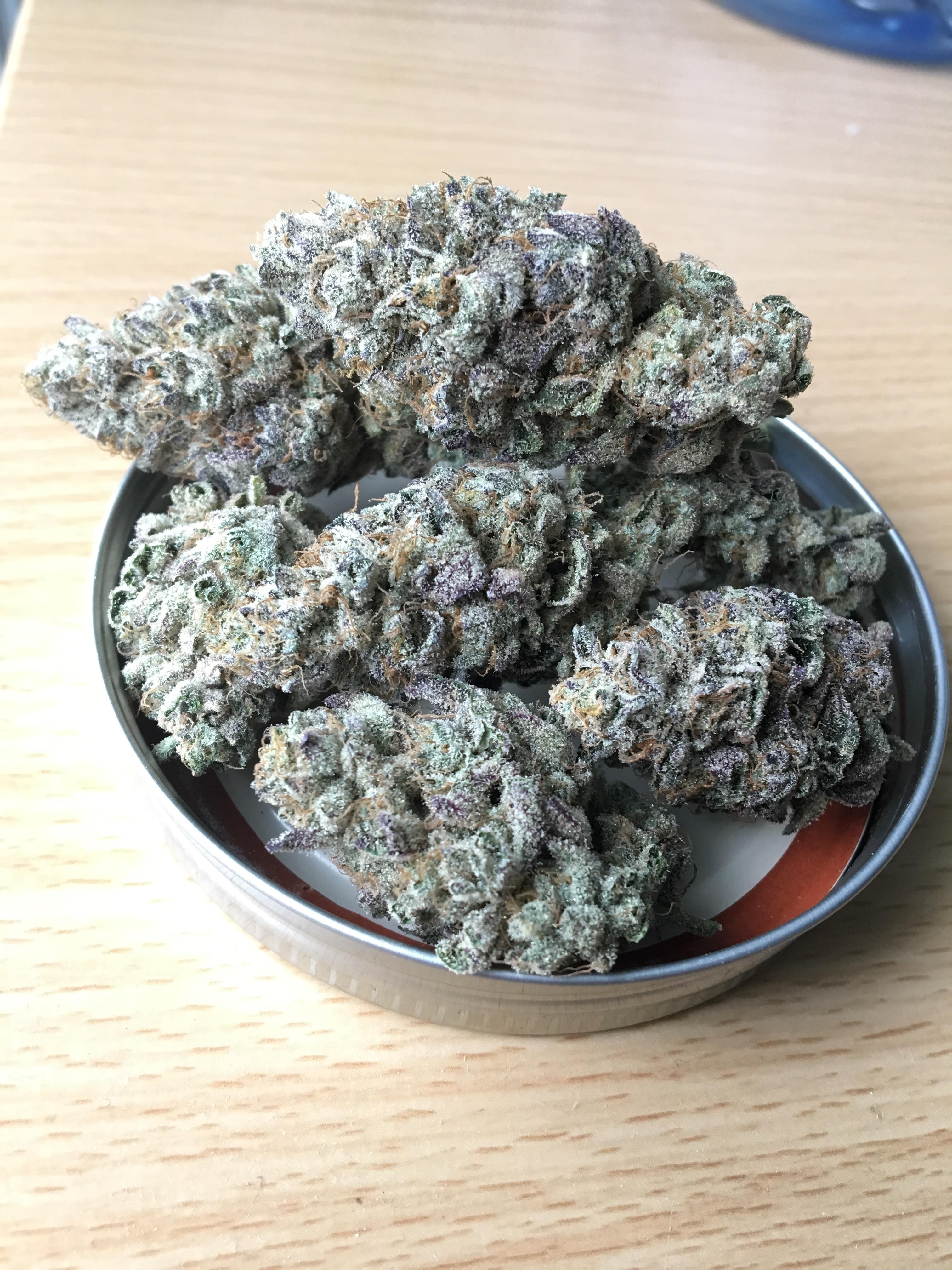 LA Kush Cake ⛽️🎂 Ready for cure r/microgrowery