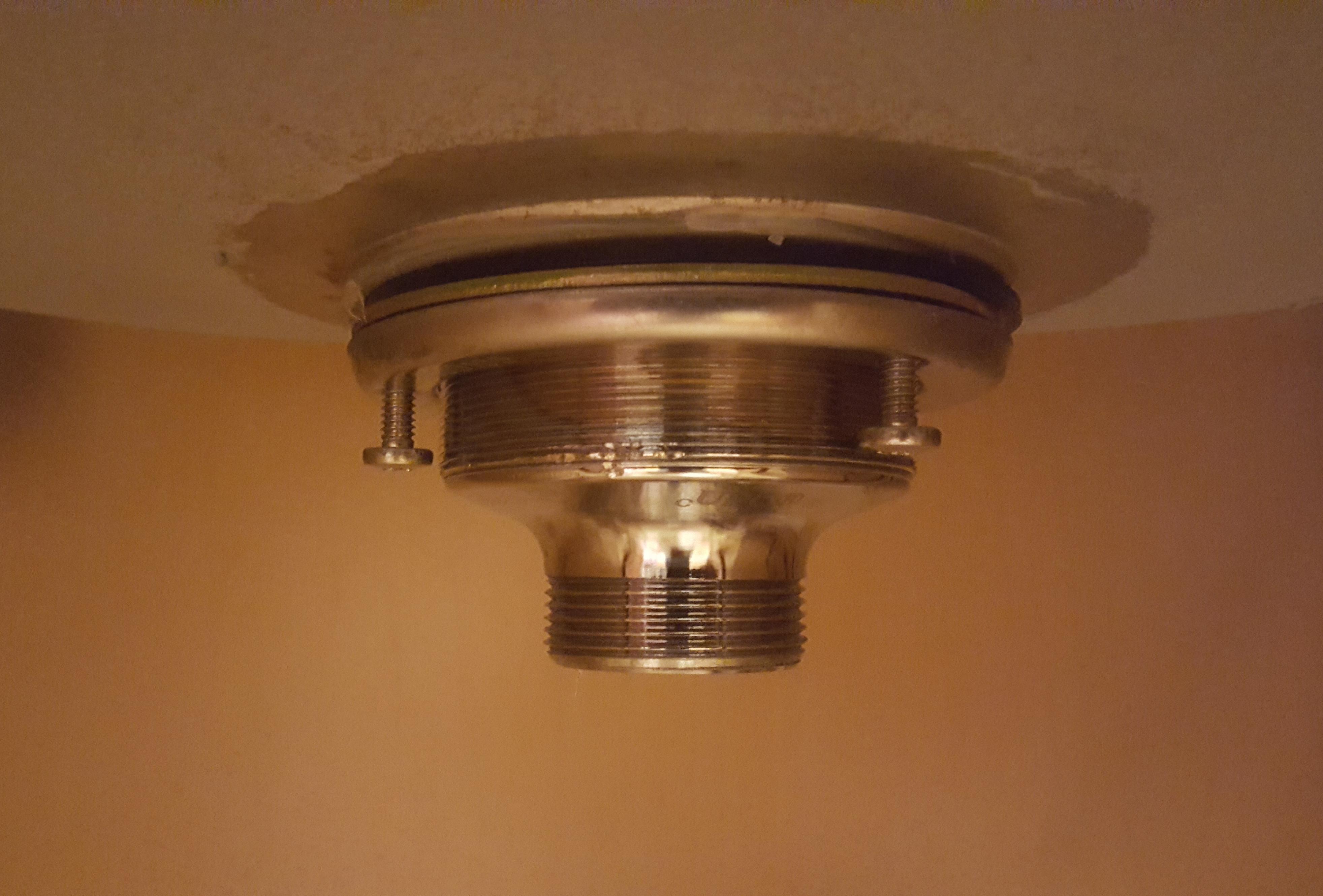 how to remove stuck ring under sink? r/Plumbing