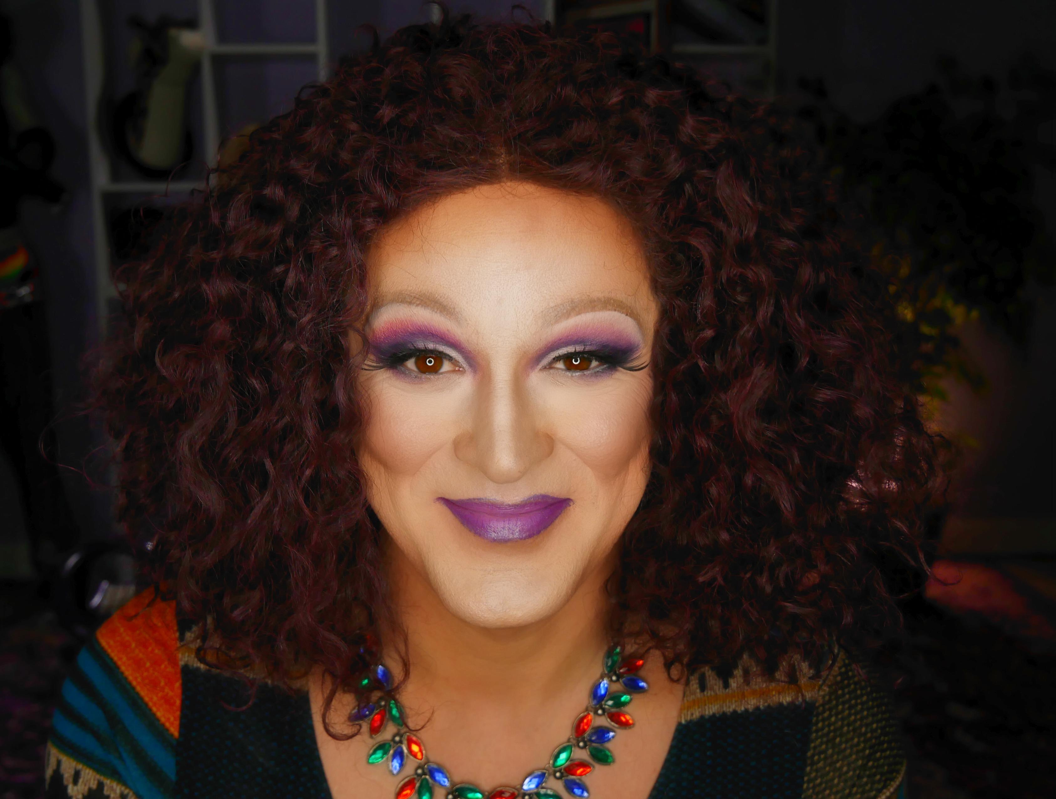 Just a middleaged drag therapist, workin’ on my mug. Let’s get ready