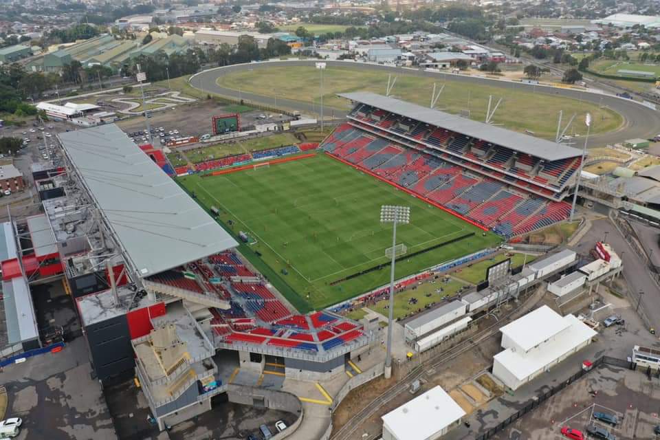 McDonald Jones Stadium, Newcastle, Australia r/stadiumporn