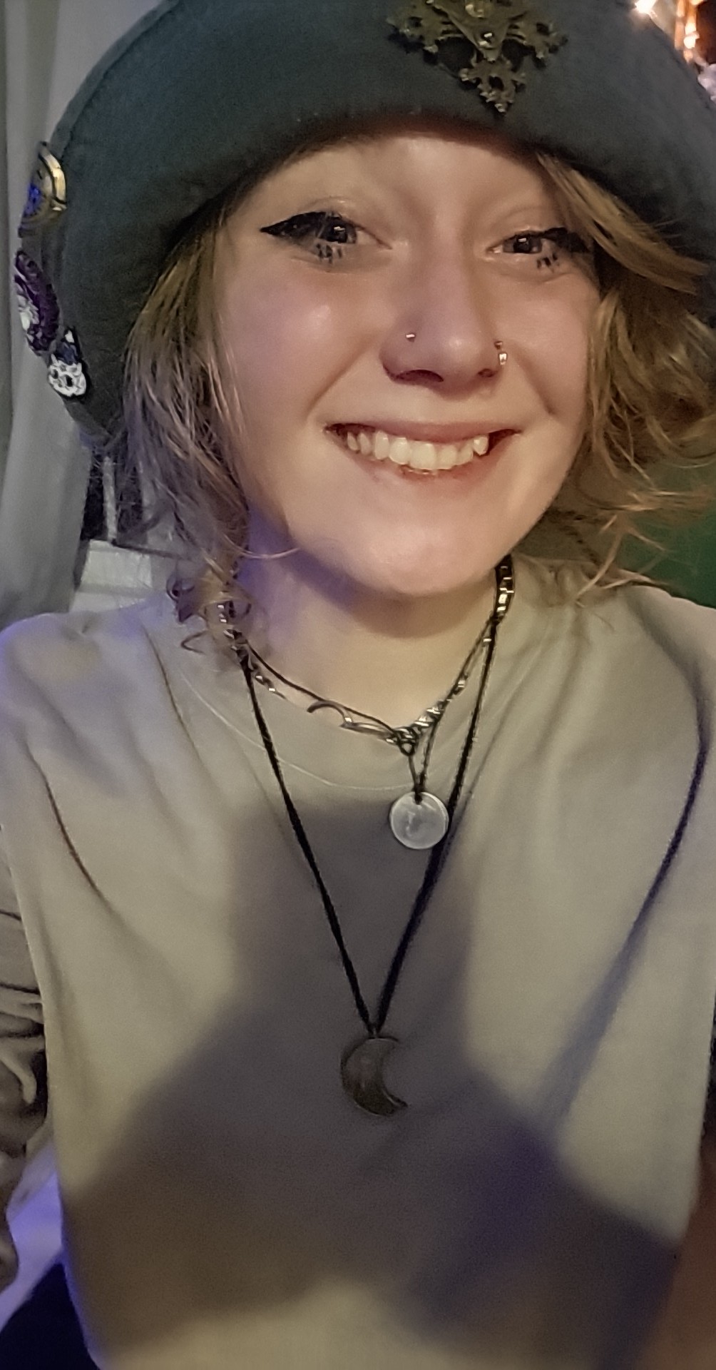 overview for hairy-chubby-goddess