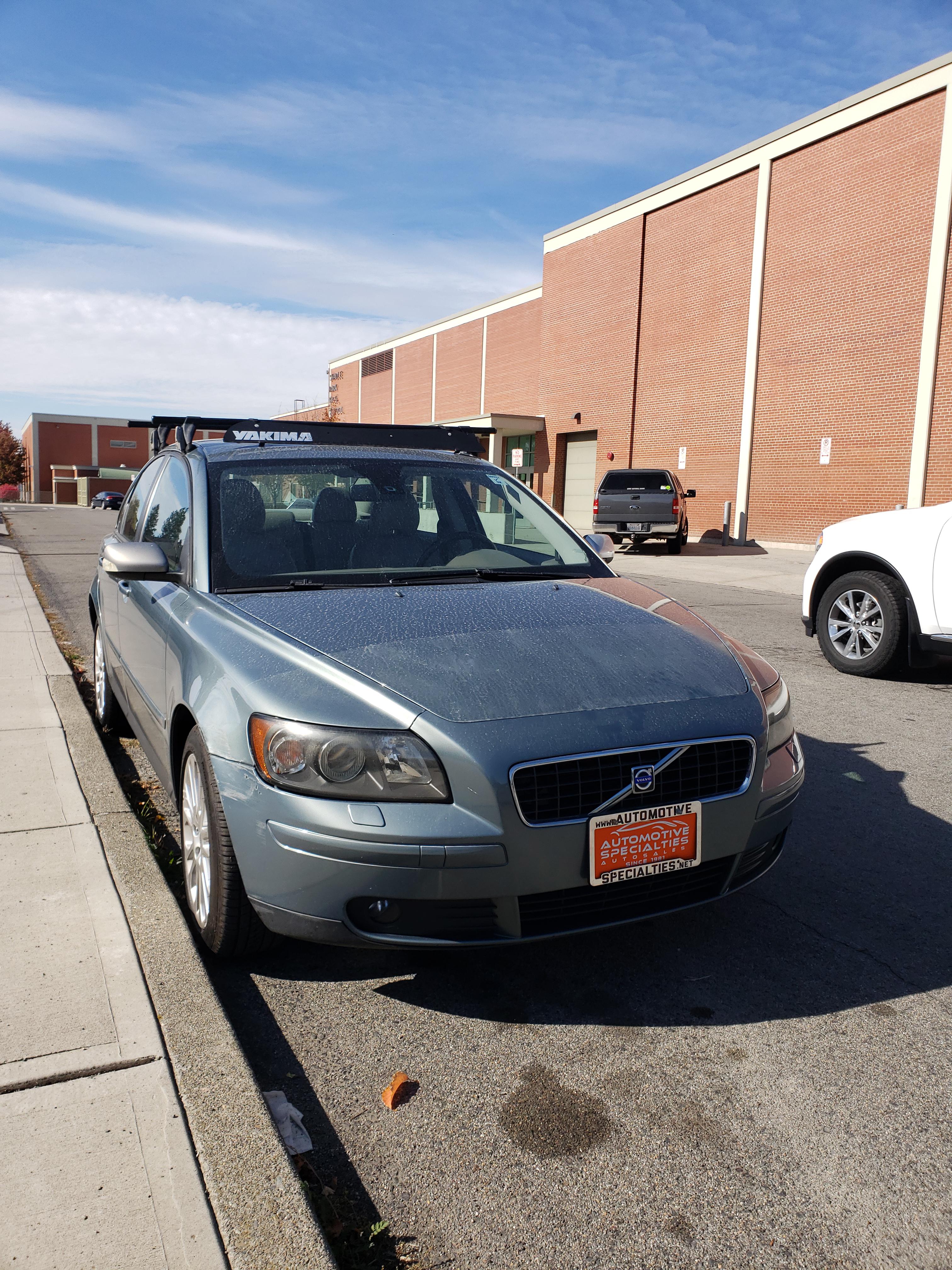 Just picked up this baddie. 2005 S40 T5 AWD. My first Volvo. : r/Volvo