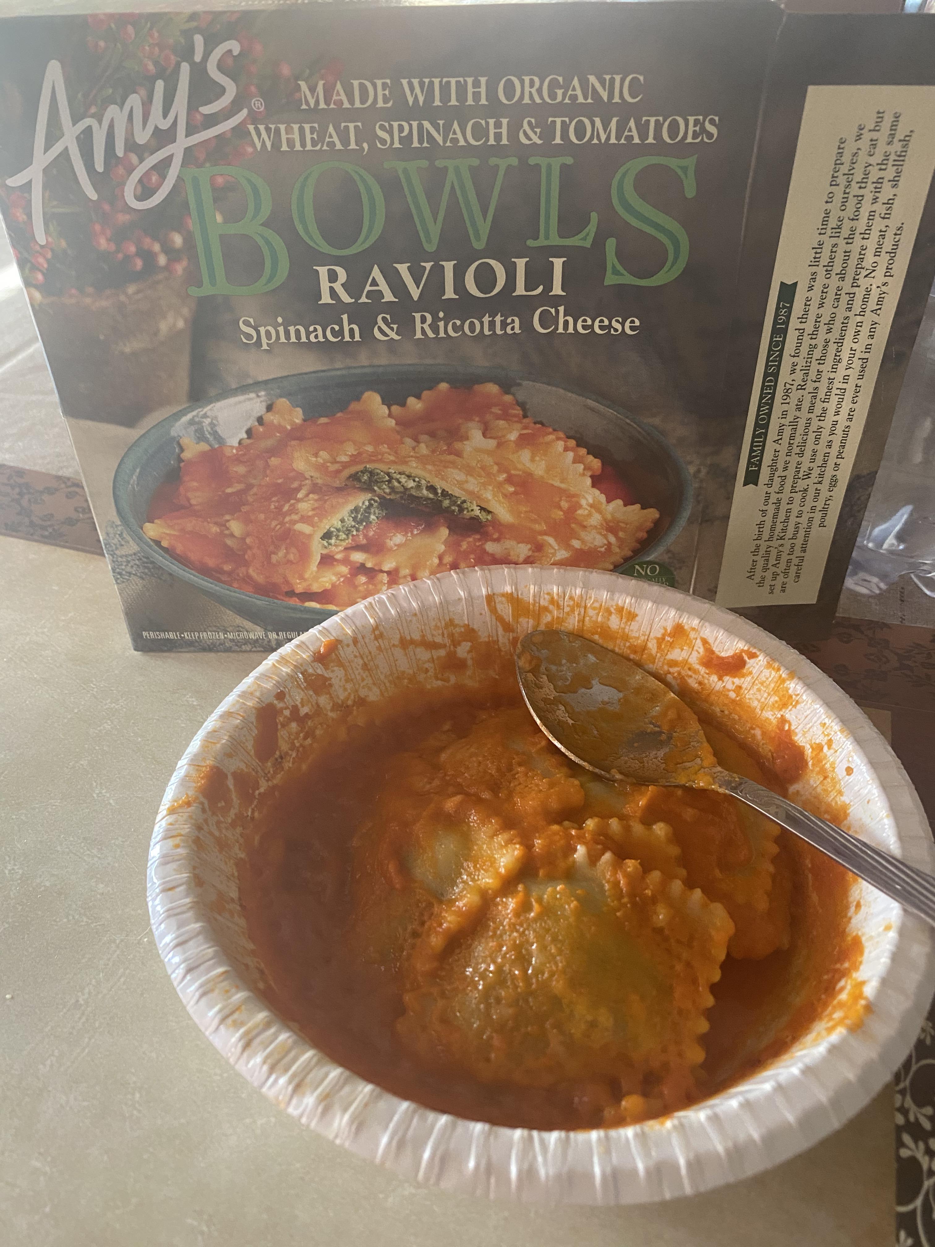 Amy’s ravioli spinach and ricotta cheese. Over all pretty filling & good taste. Kind of ran out
