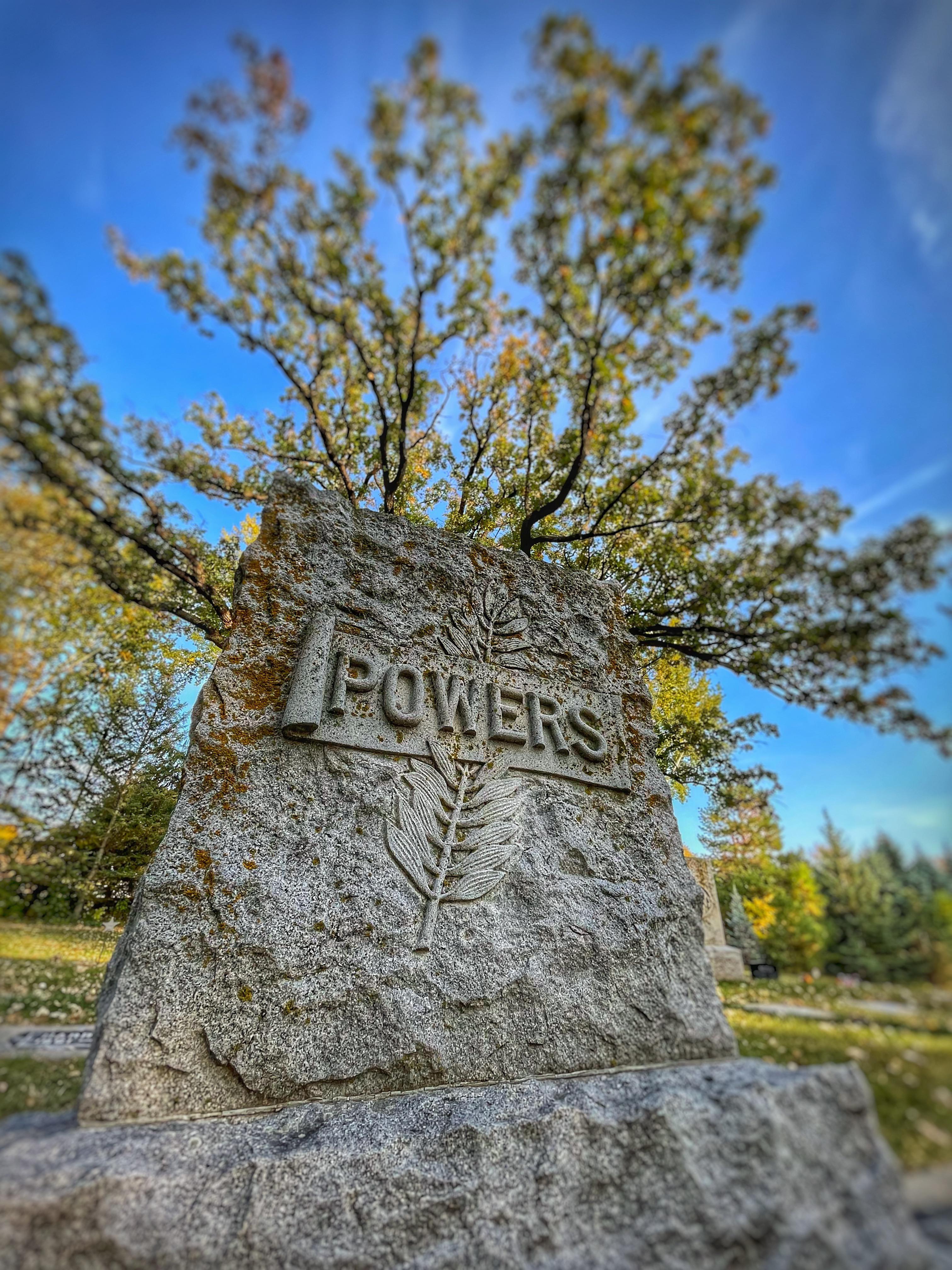 Powers family plot, Pioneer Cemetery, Chanhassen, MN r/CemeteryPorn