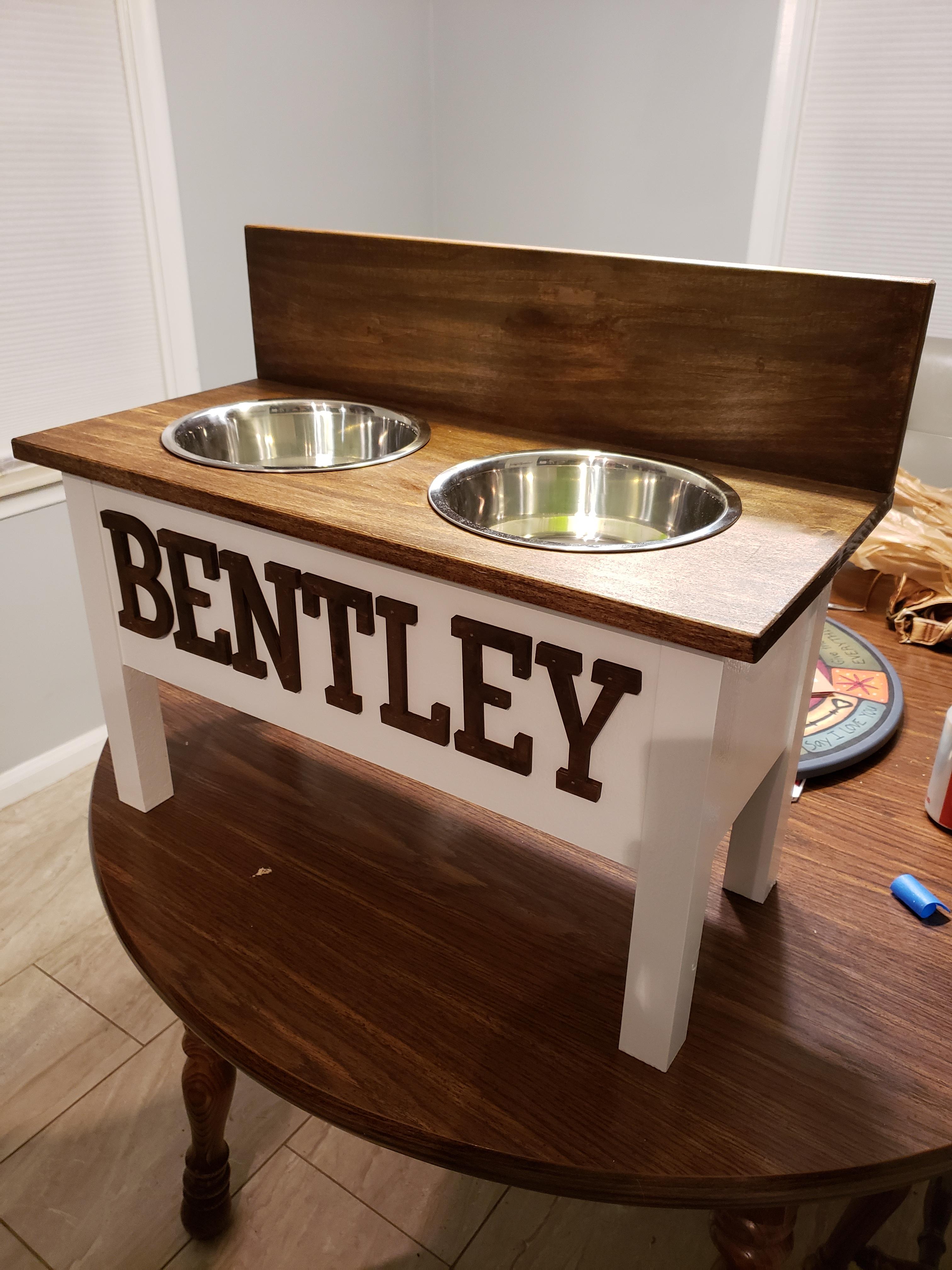 Dog feeding station! r/woodworking
