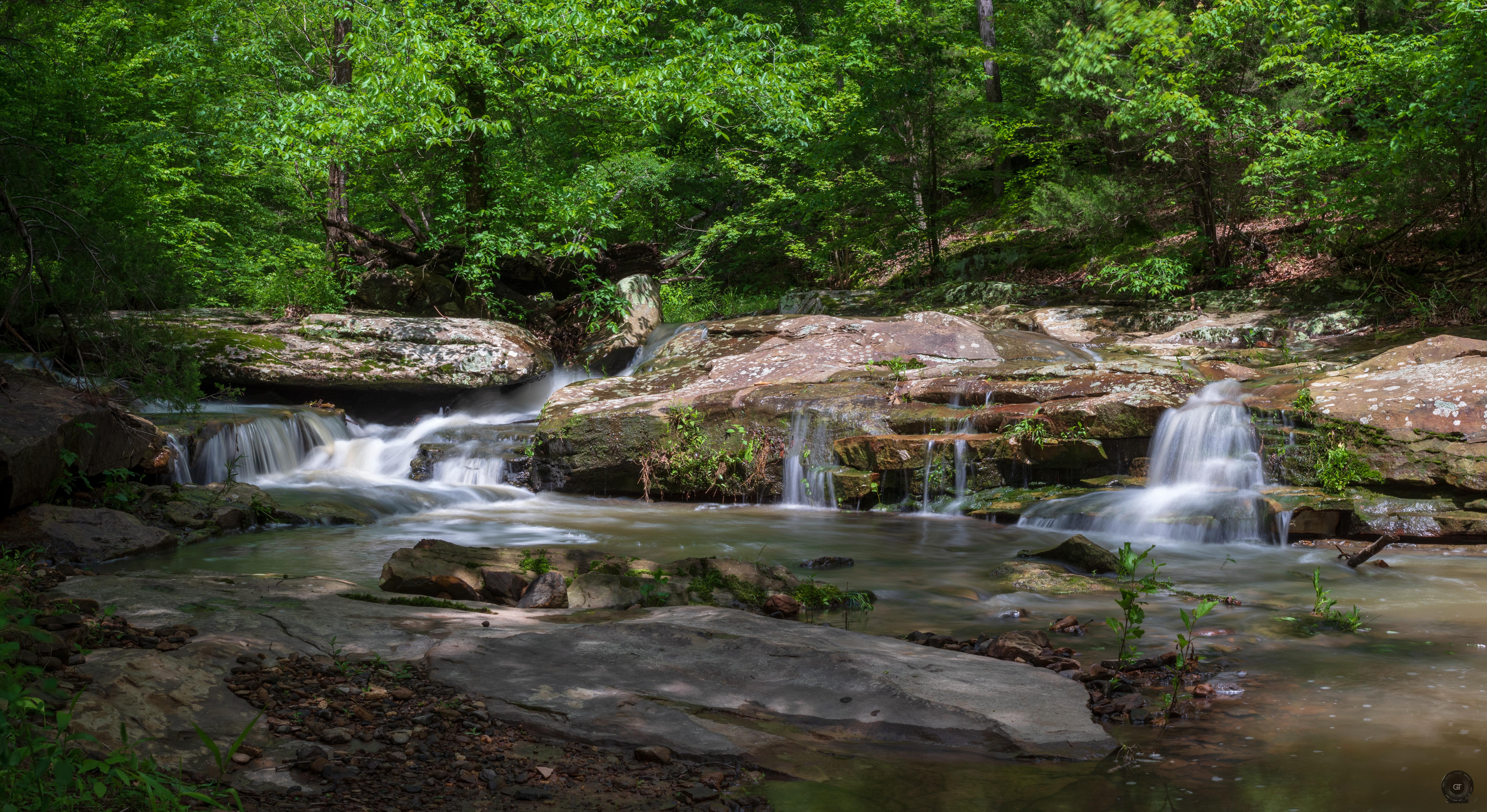 Buck Creek, Ferne Clyffe State Park, Goreville, IL, USA r/hiking