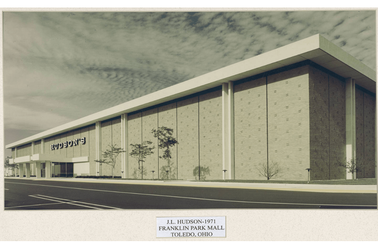 J. L. Hudson store at Franklin Park Mall, Toledo, 1971. Photo courtesy